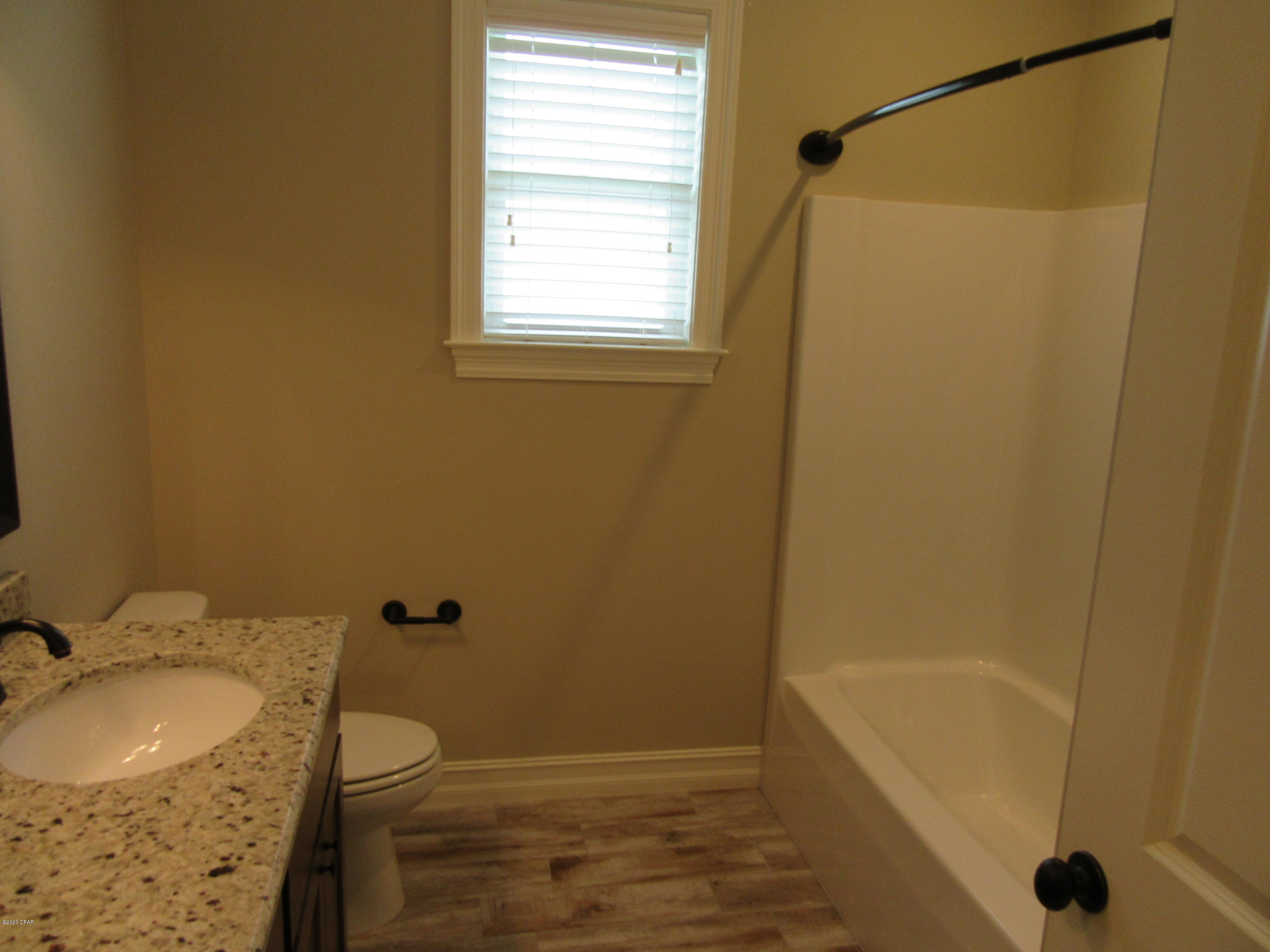 [No Recorded Subdiv] - Residential Lease