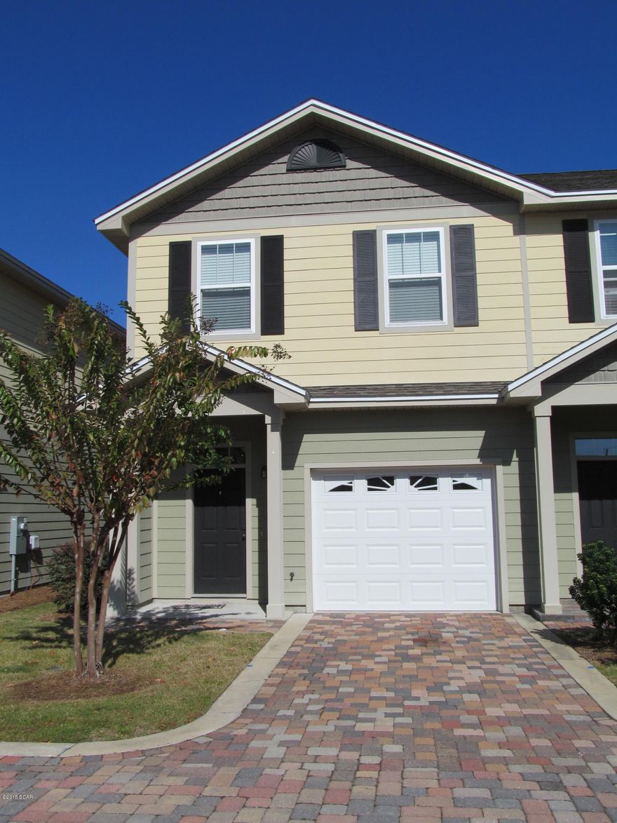 Very nice 3 bed 2 1/2 bath townhome is the perfect place to call home, with a nice kitchen with breakfast bar, open floor plan, stainless appliances, This home is sure to impress you. This home offers all 3 bedrooms upstairs- nice size Master suite with tray ceilings, beautiful master bath, Laundry upstairs for convenience, and 10' ceilings in the down stairs. This community also offers a community pool and workout room. Don't miss this beautiful home today. Lawn & Garbage are included in the rental.

1 small dog only under 20 pounds with pet fee $50 , $250 pet deposit and owner approval. Pet application and photo of pet must be submitted.