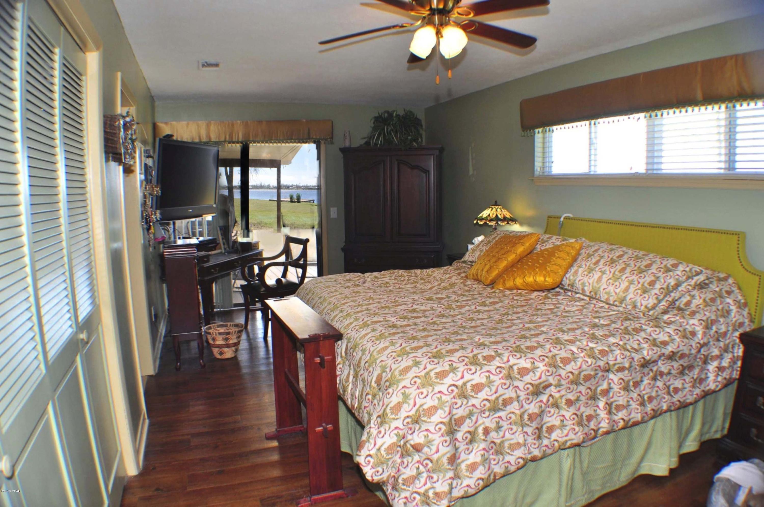 Bayhead Park - Residential