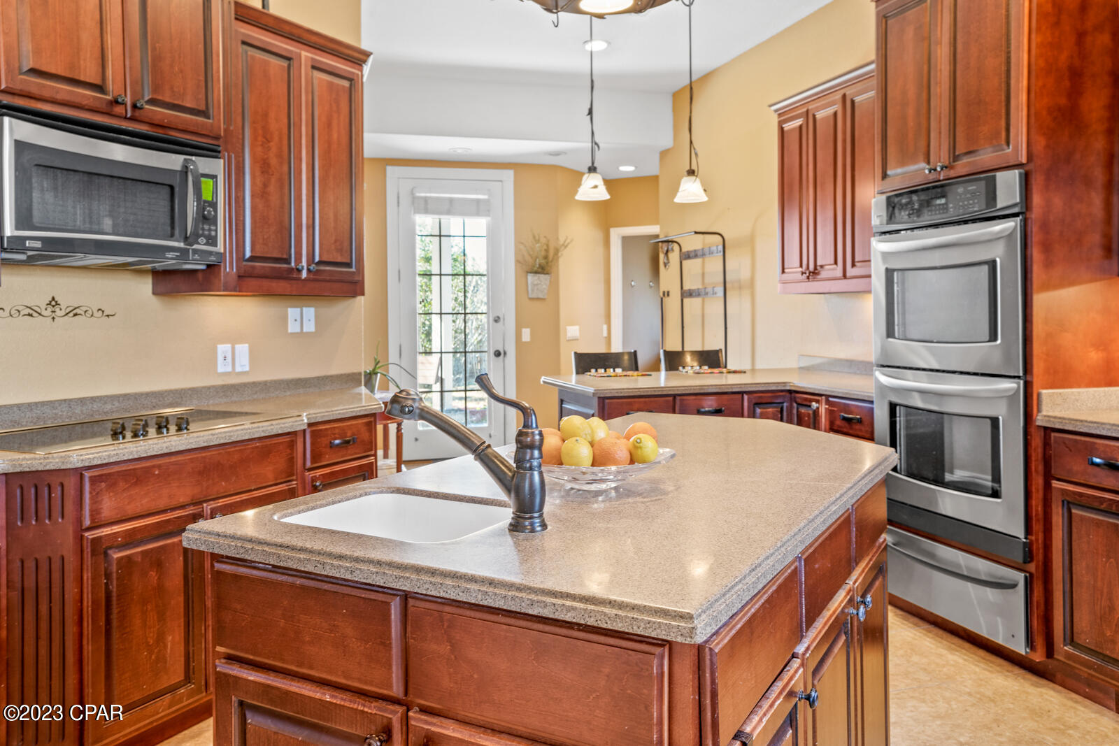 College Point 1st Add - Residential