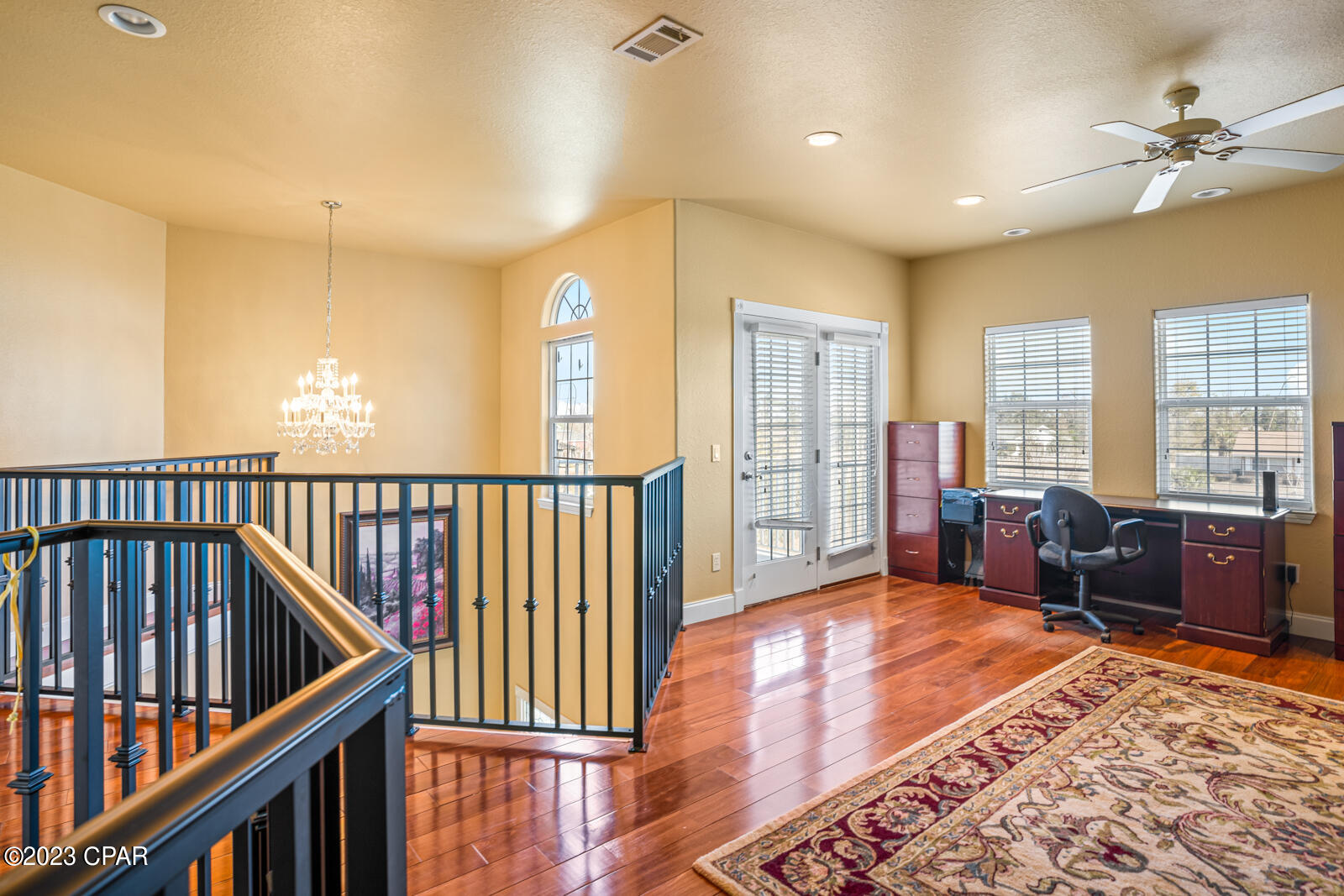 College Point 1st Add - Residential