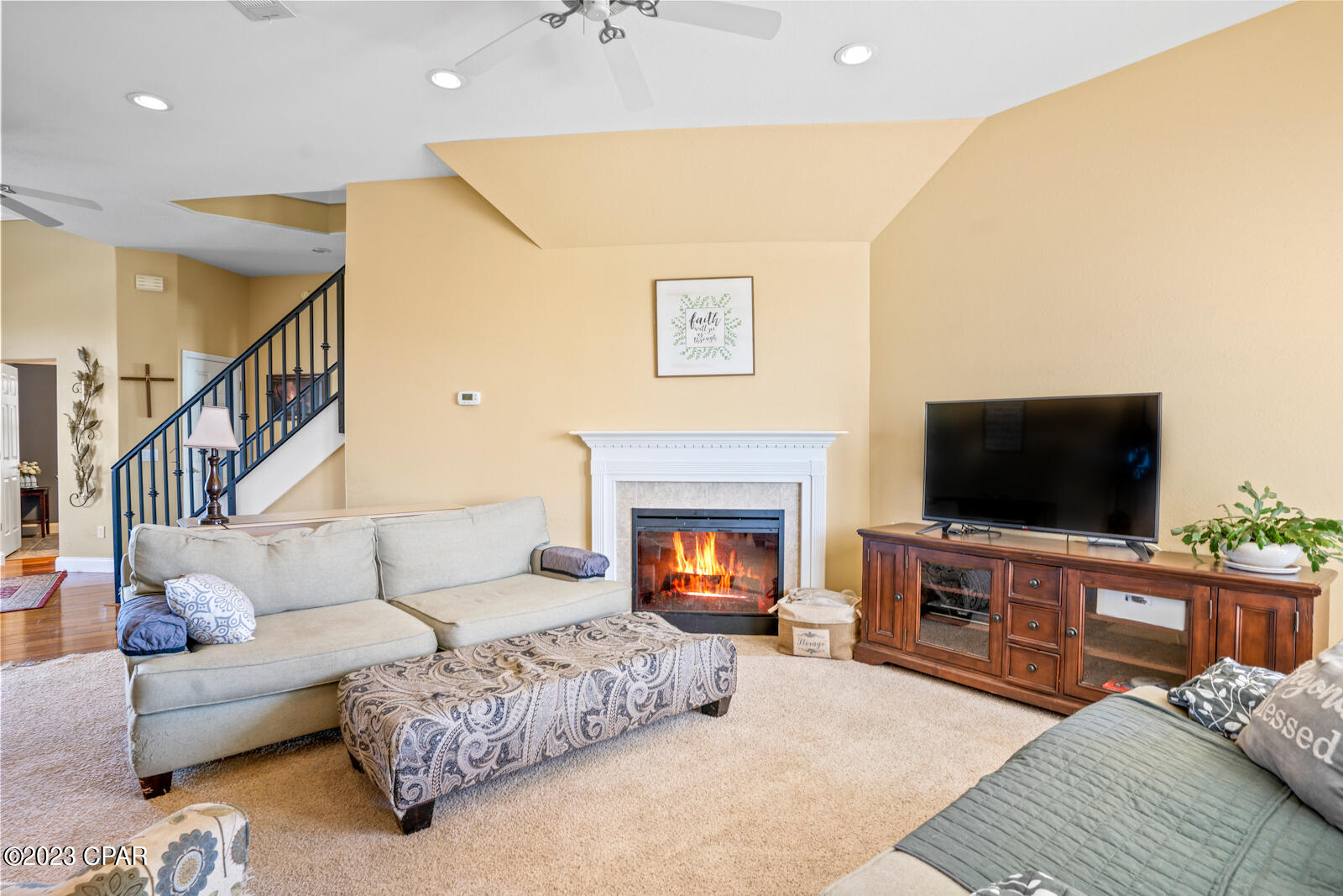 College Point 1st Add - Residential