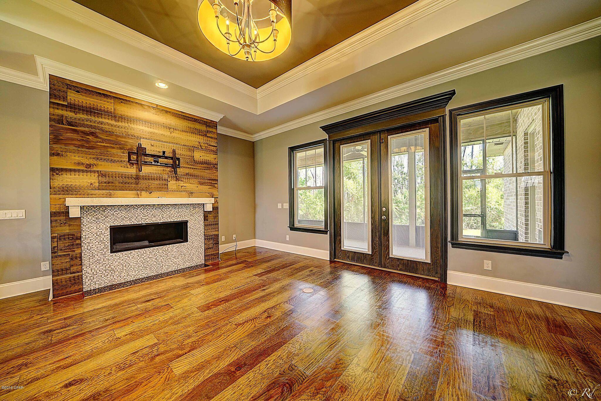 Hawks Landing - Residential