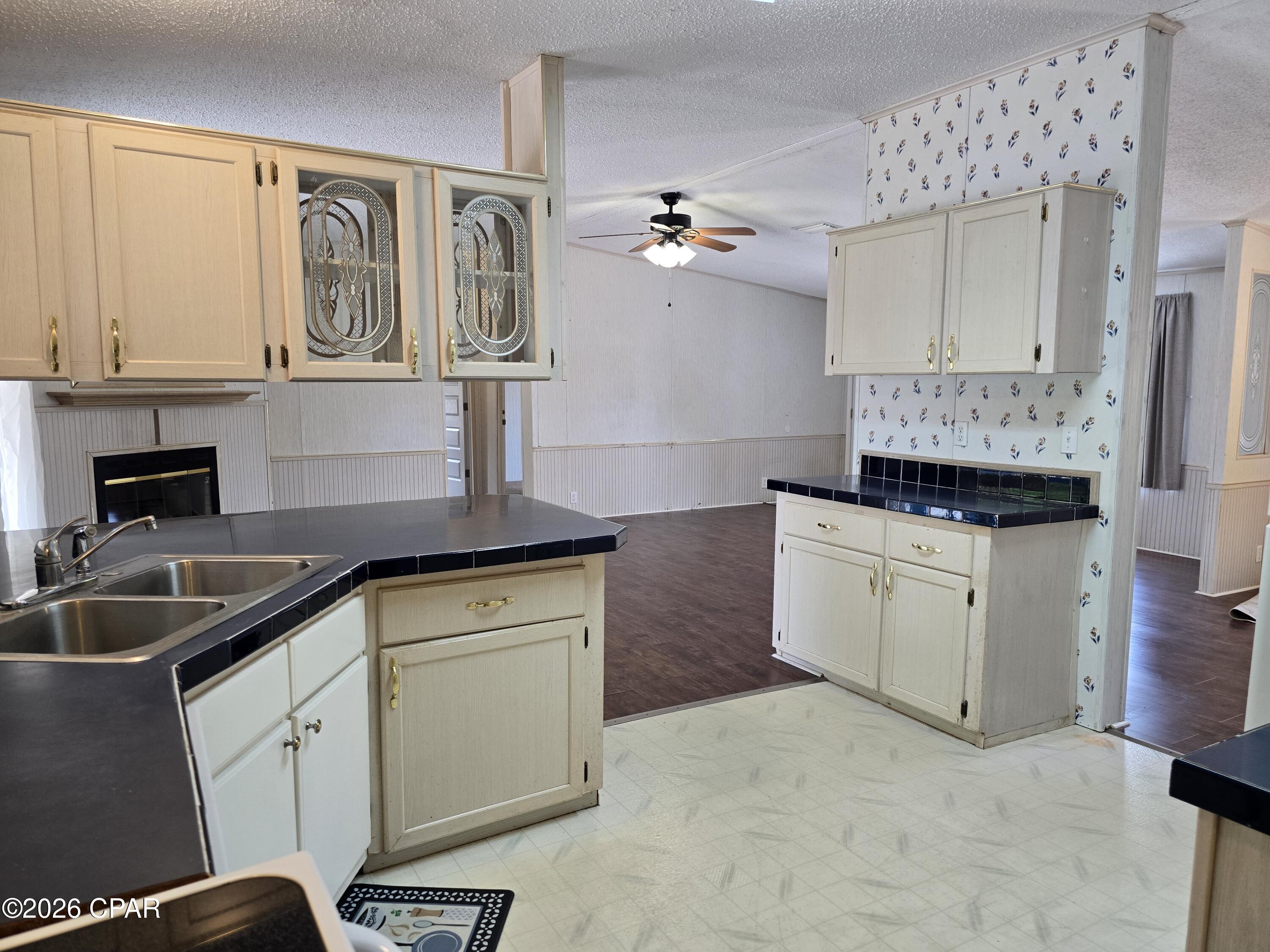 North Lagoon Oaks - Residential