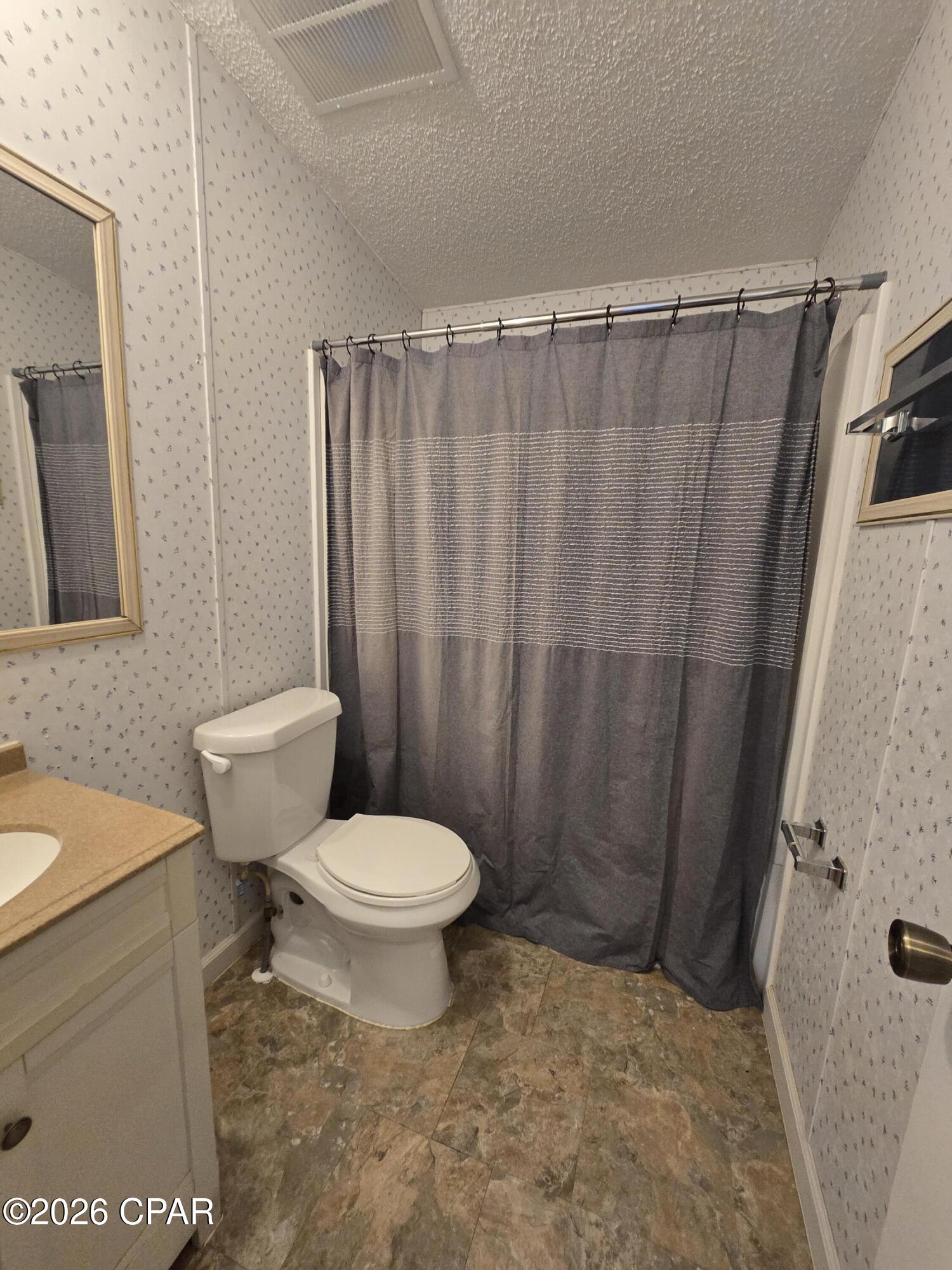 North Lagoon Oaks - Residential