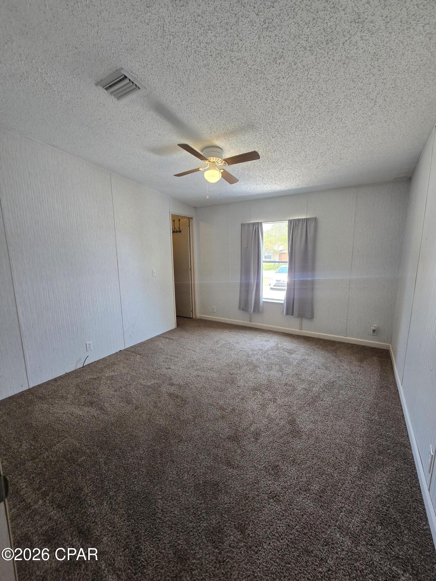 North Lagoon Oaks - Residential