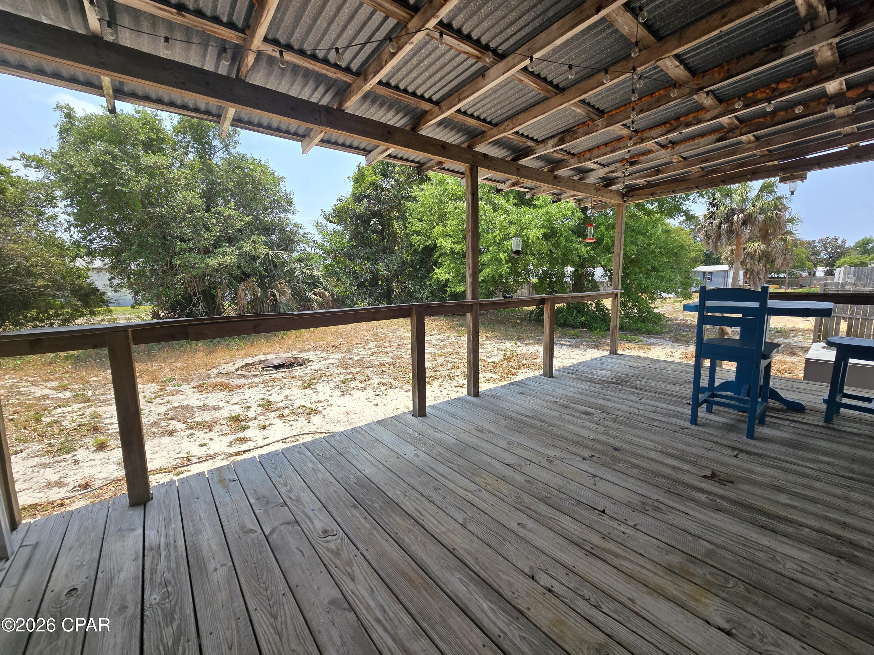 North Lagoon Oaks - Residential