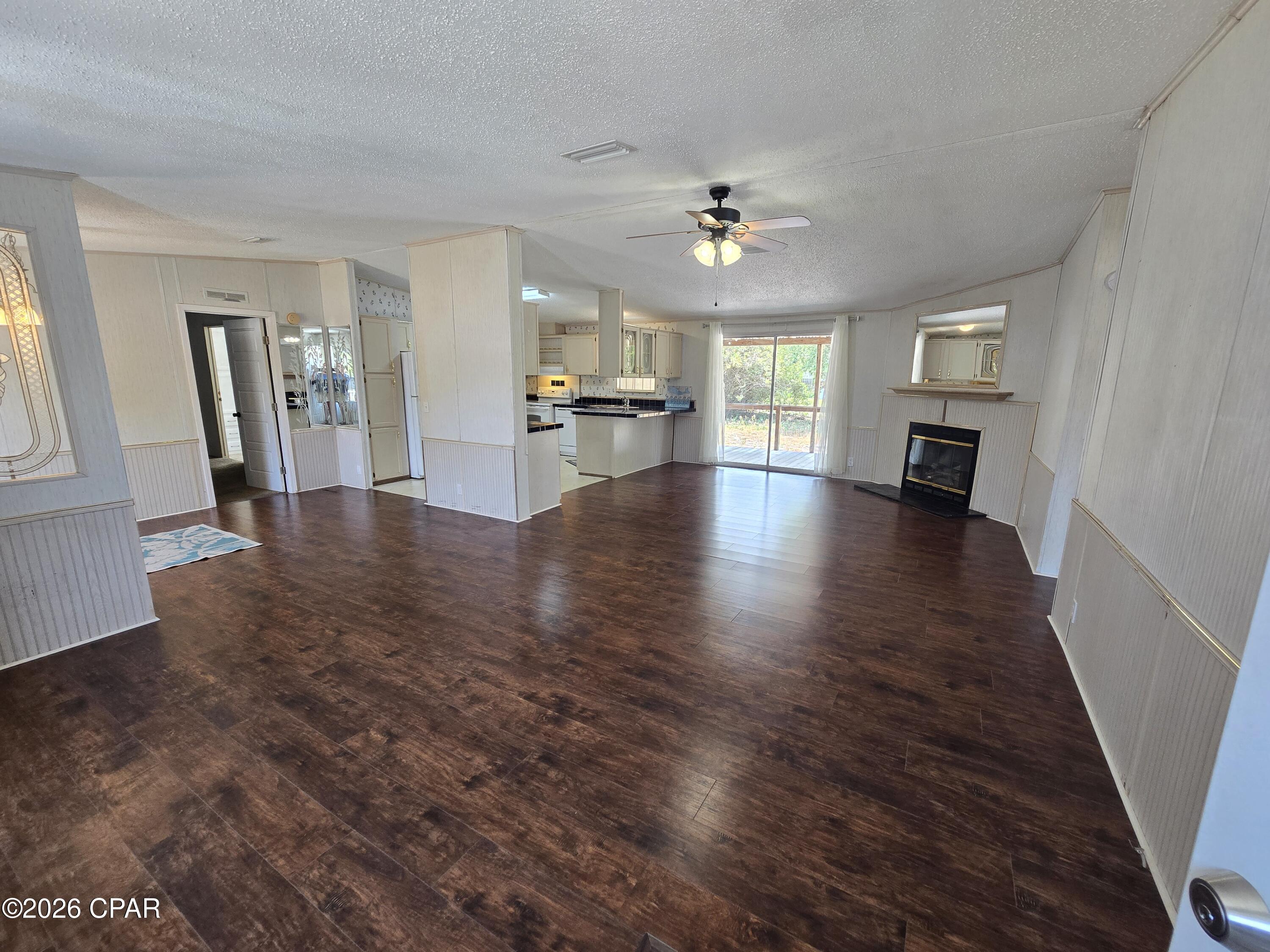 North Lagoon Oaks - Residential