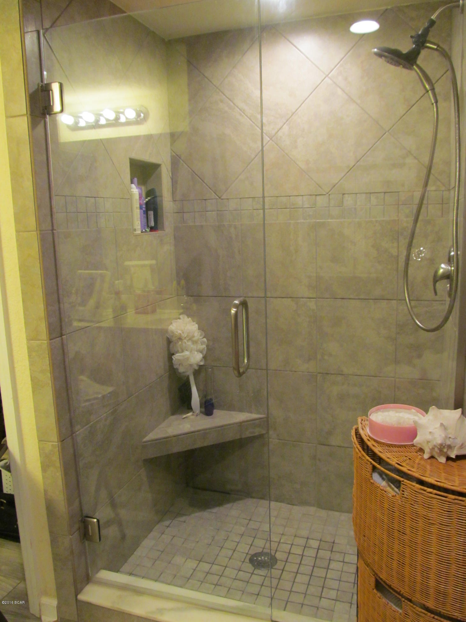 Hibiscus By The Bay - Residential Lease