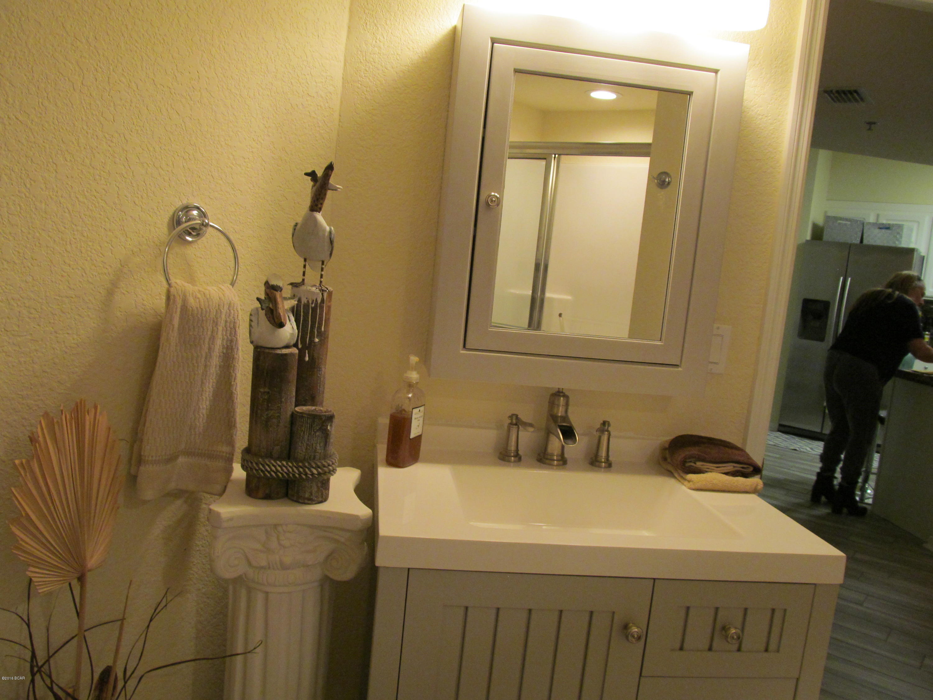 Hibiscus By The Bay - Residential Lease