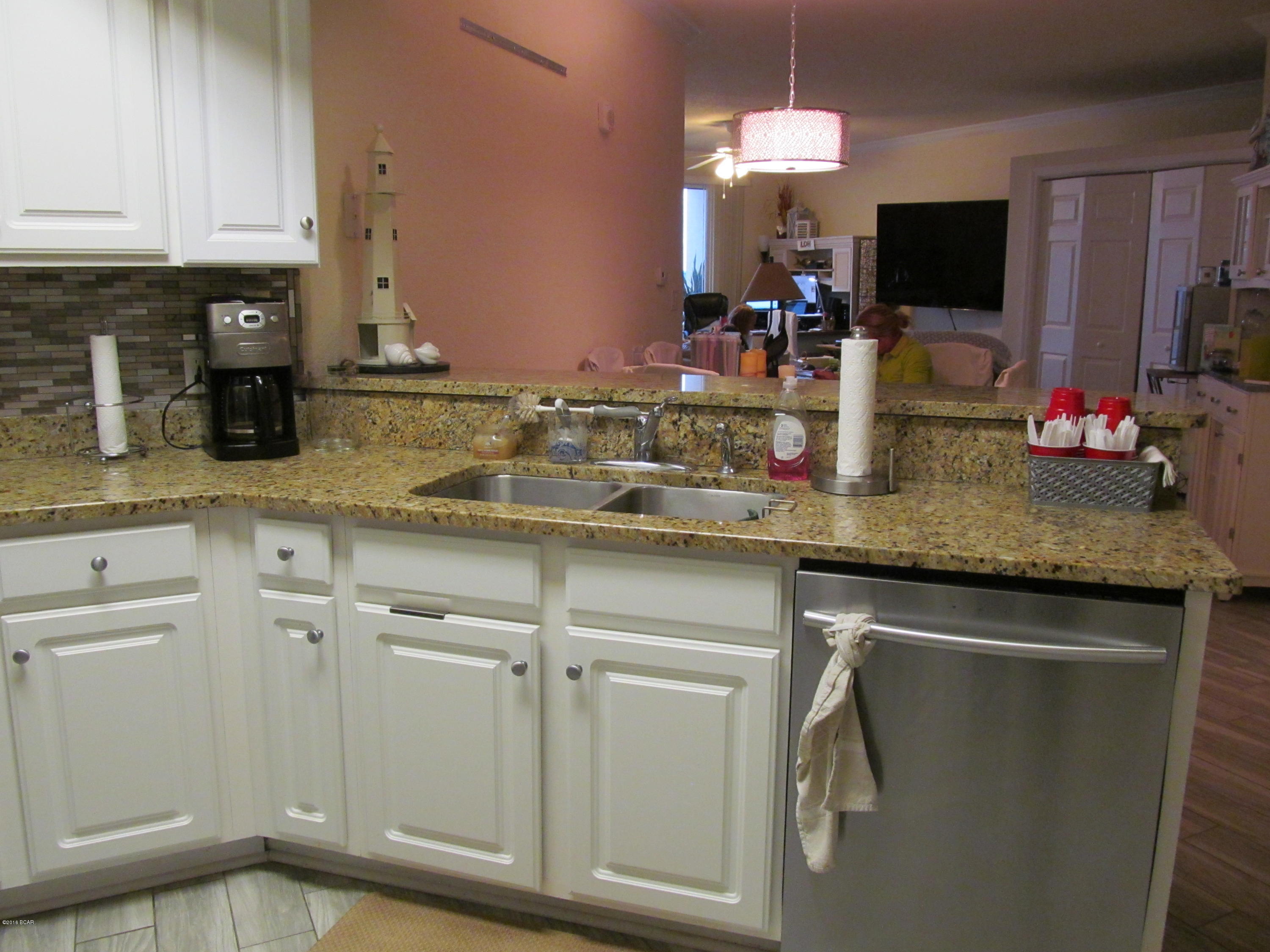 Hibiscus By The Bay - Residential Lease