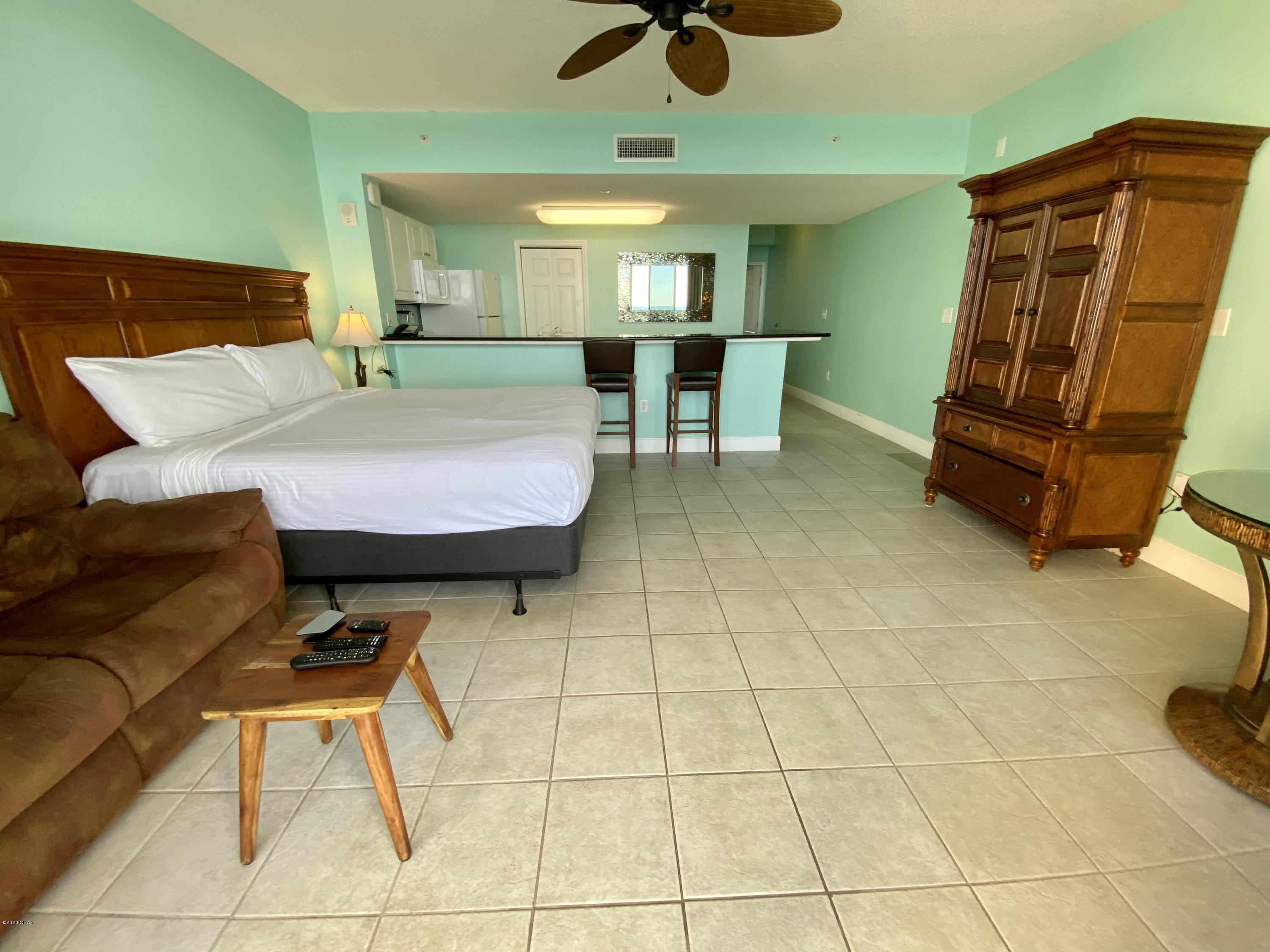 Majestic Beach Tower I - Residential