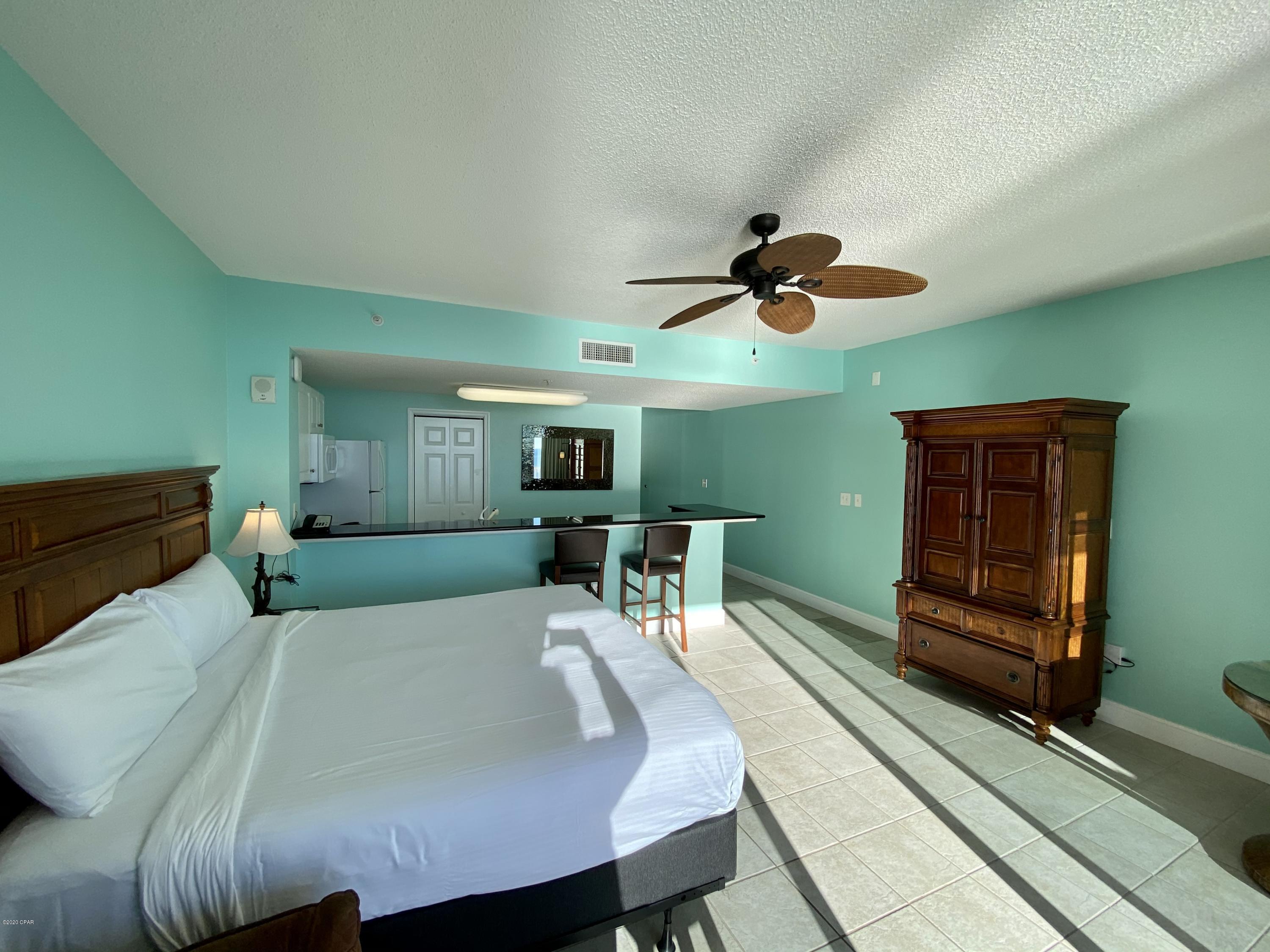 Majestic Beach Tower I - Residential