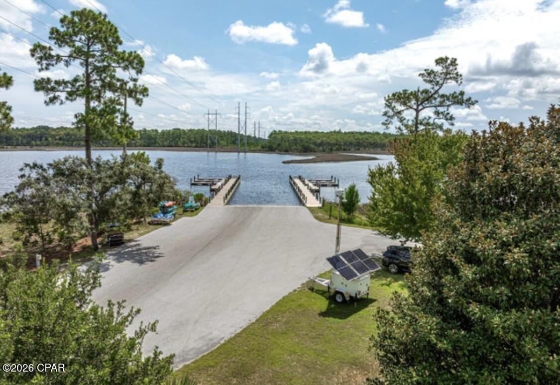 Rivercamps On Crooked Creek - Land