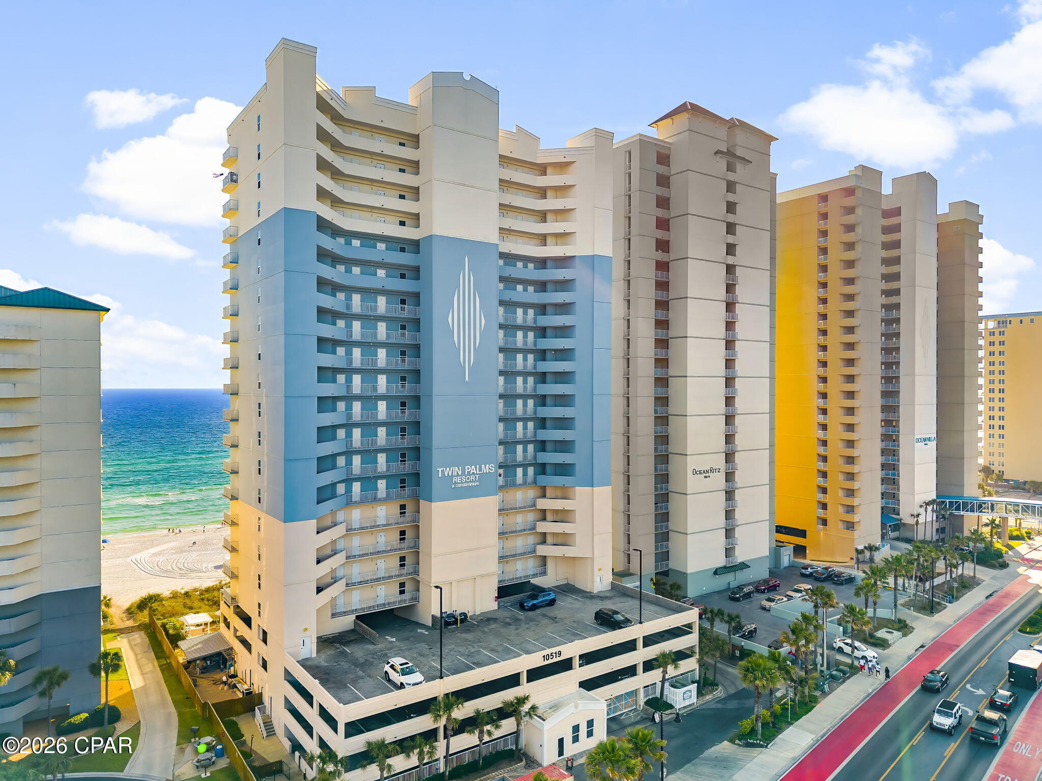 Twin Palms Resort - Residential