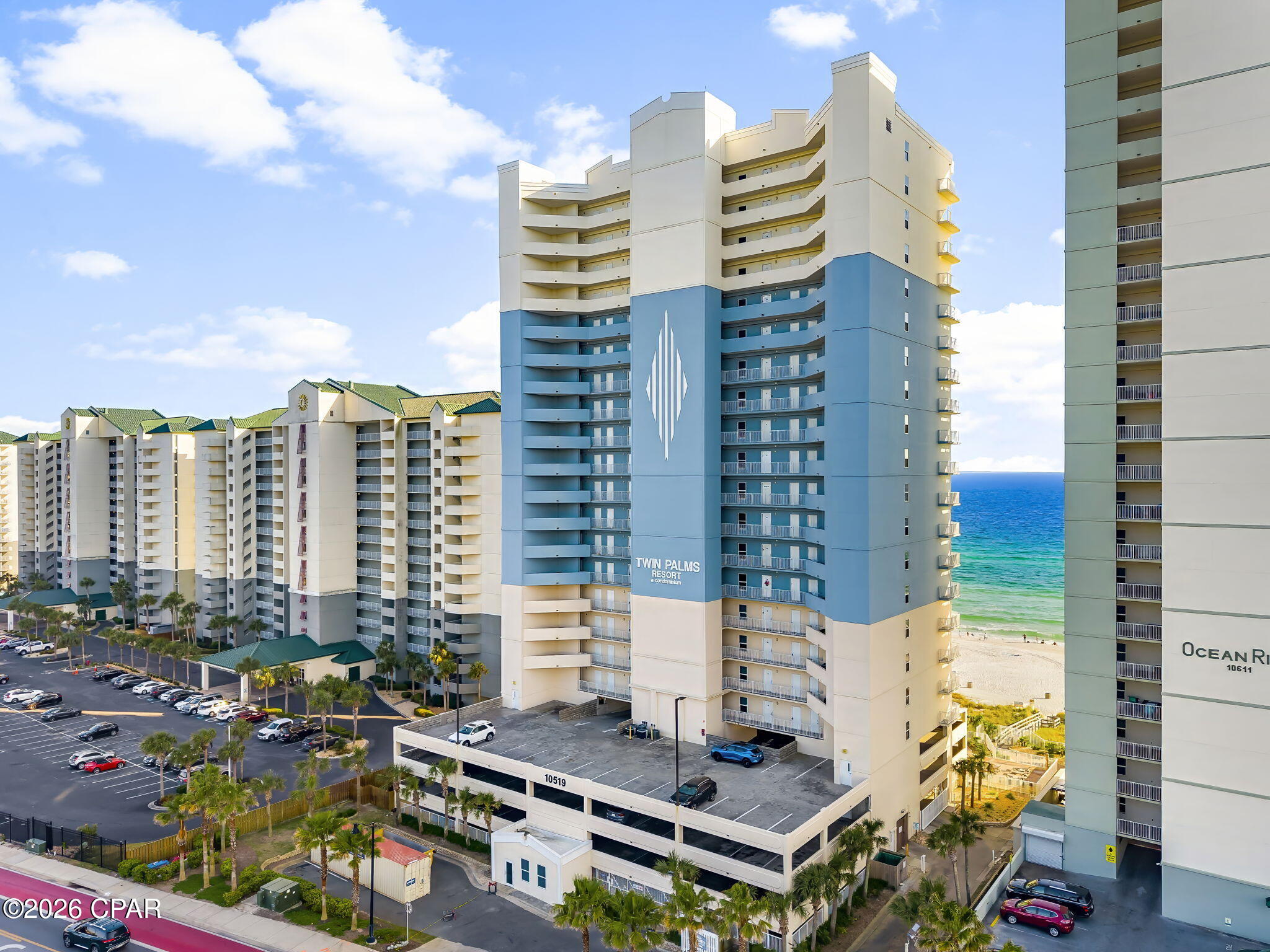 Twin Palms Resort - Residential