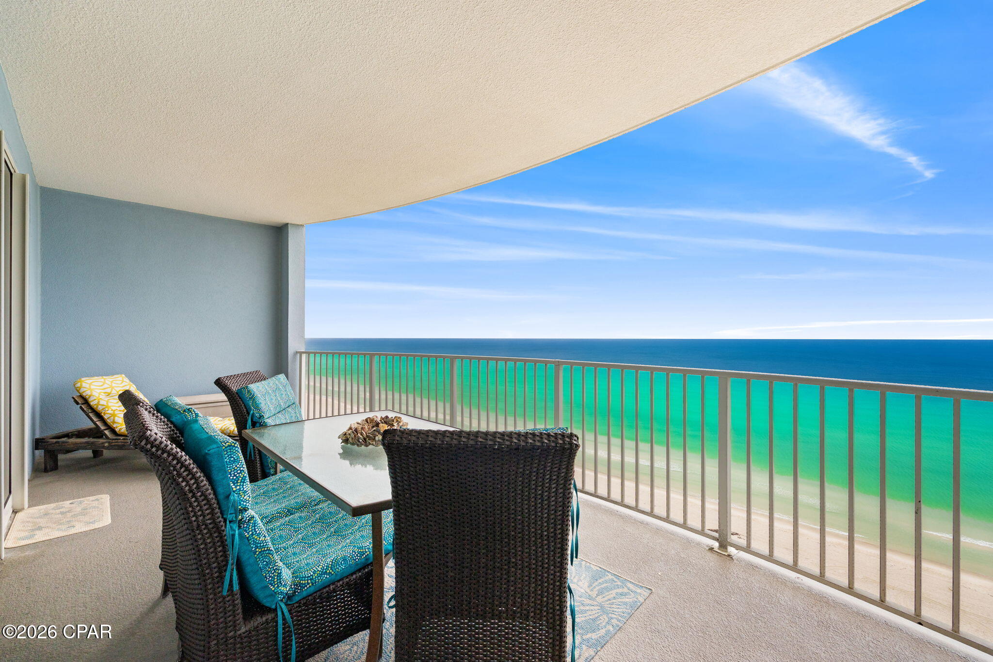 Twin Palms Resort - Residential