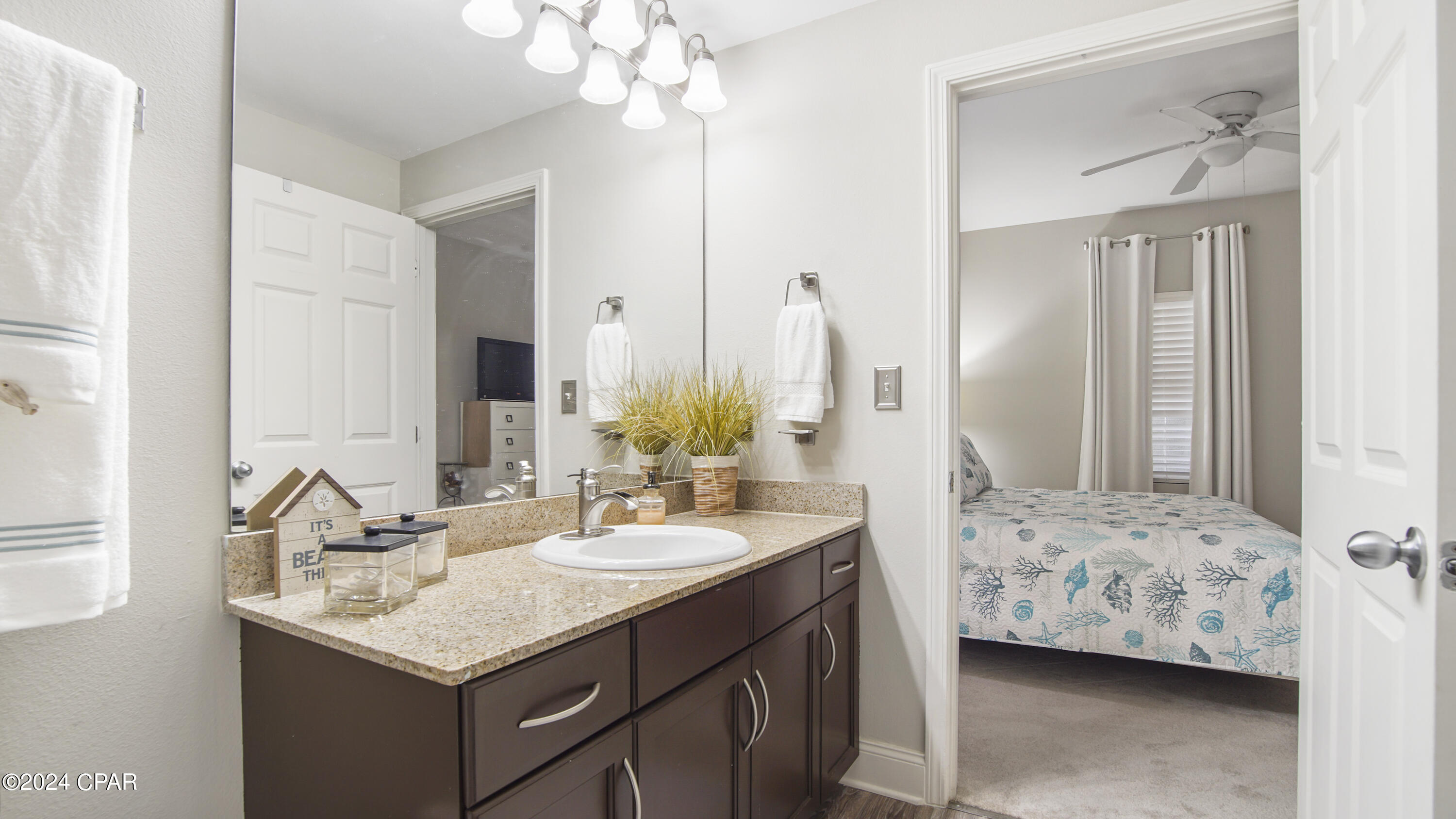 Laketown Wharf - Residential