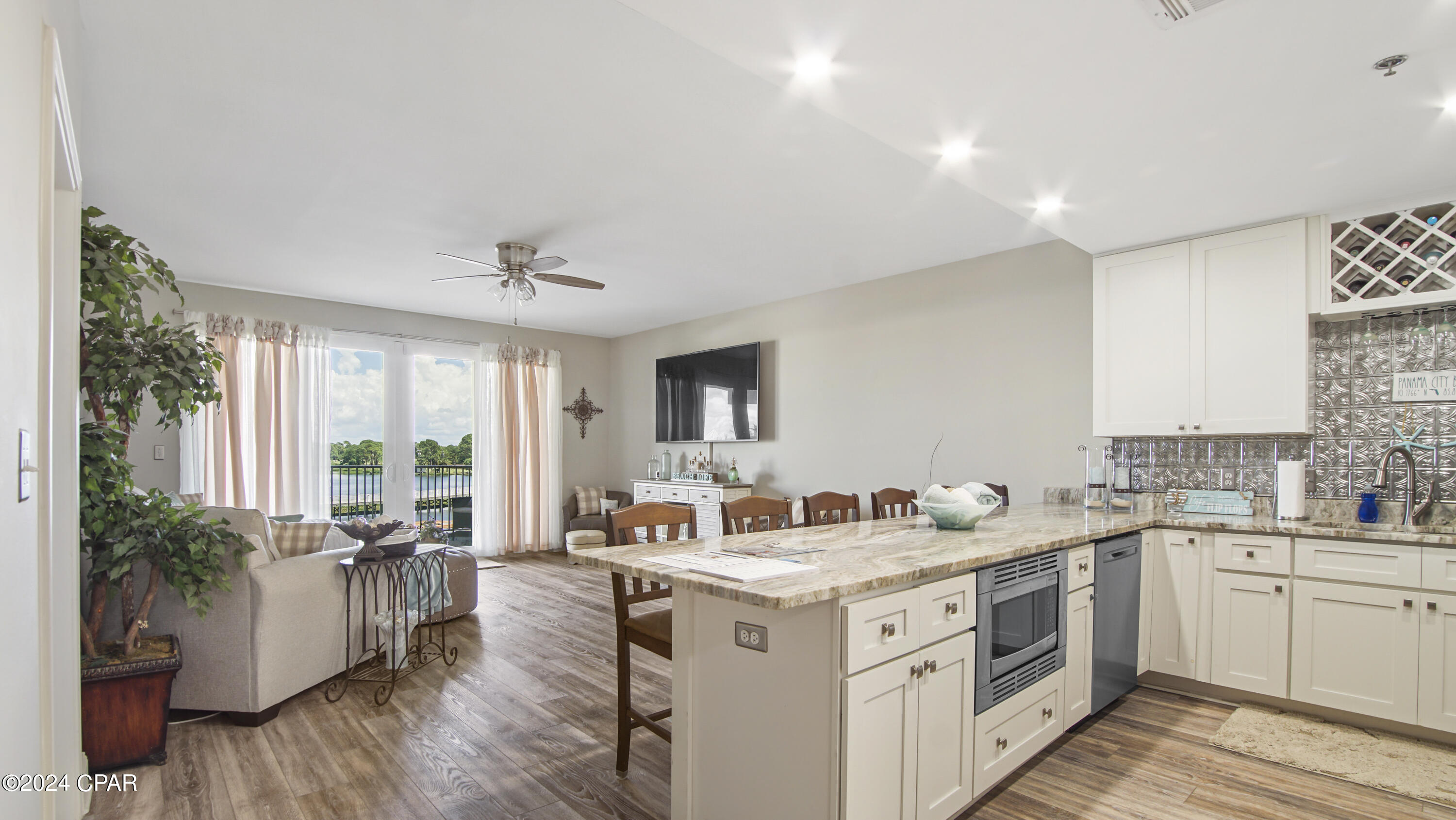 Laketown Wharf - Residential