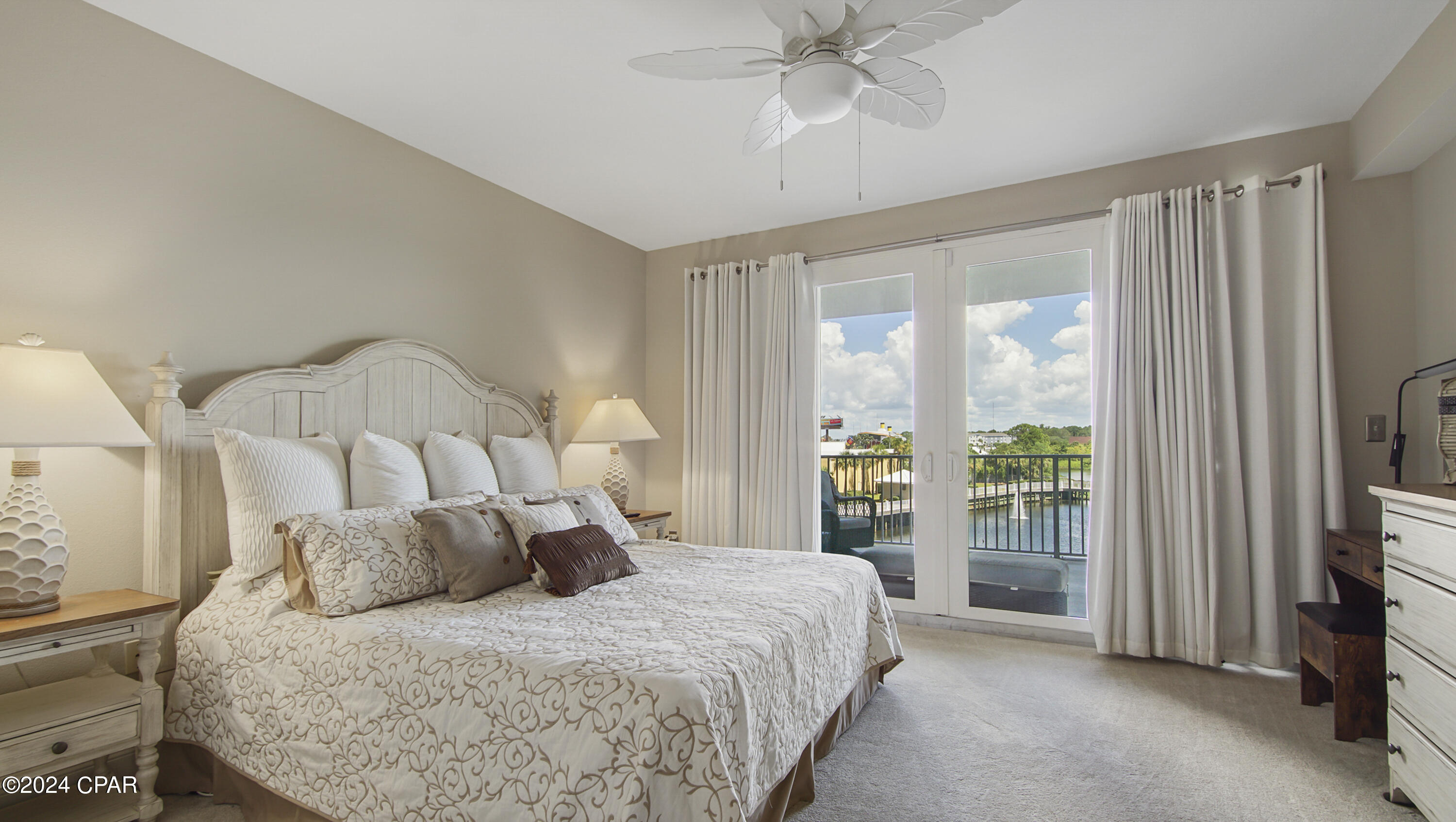 Laketown Wharf - Residential