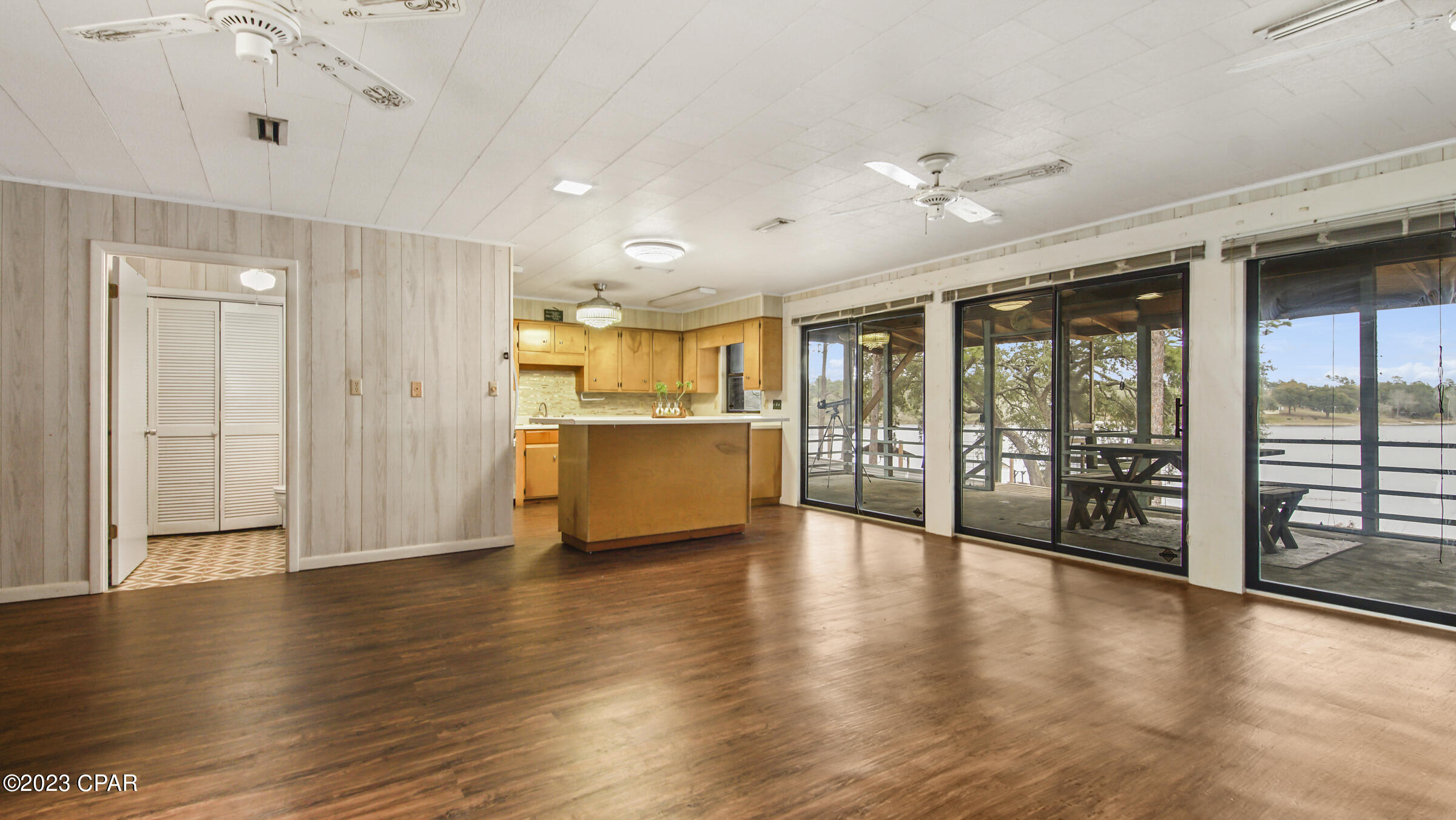 Chain Lakes - Residential