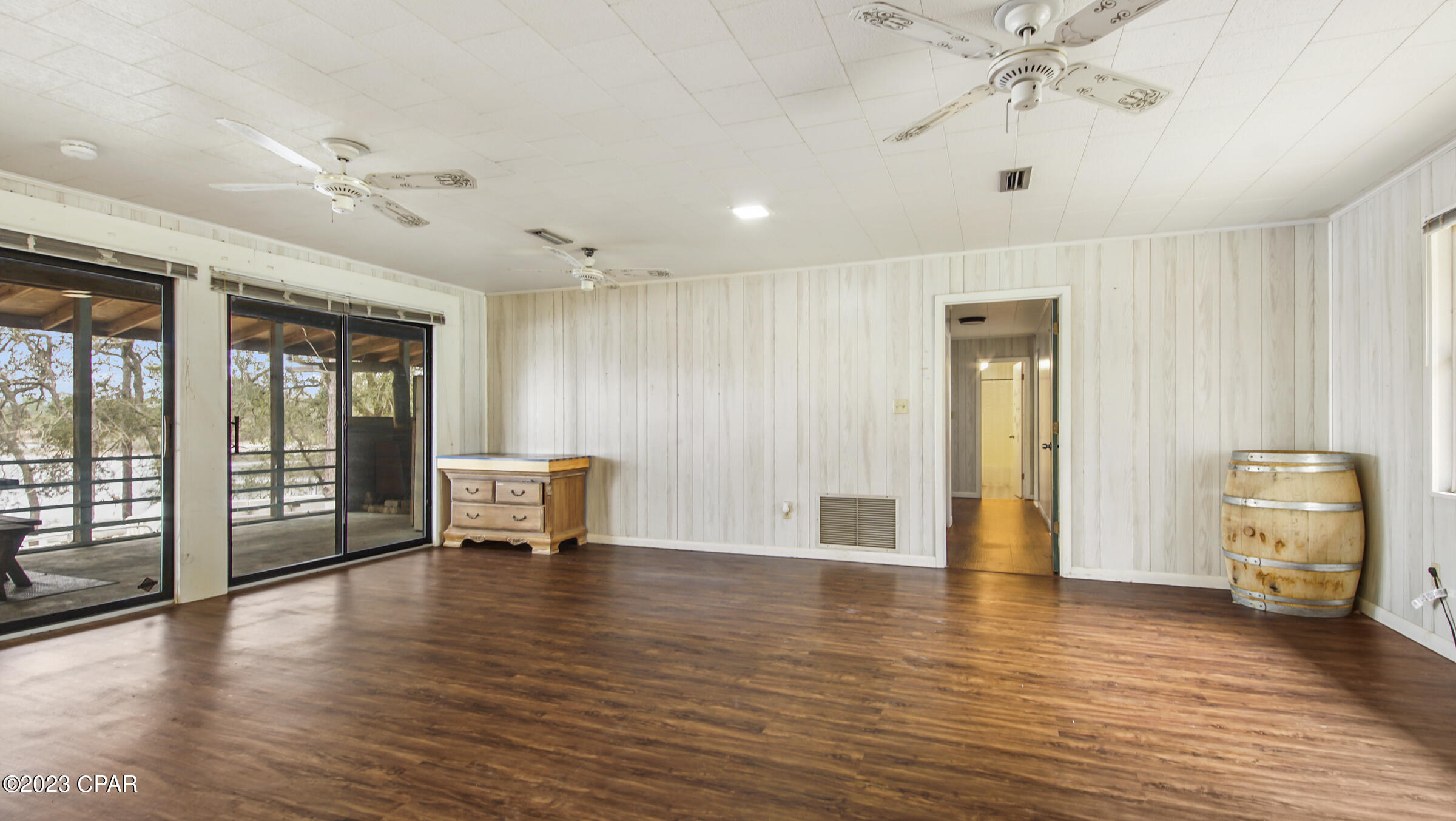 Chain Lakes - Residential