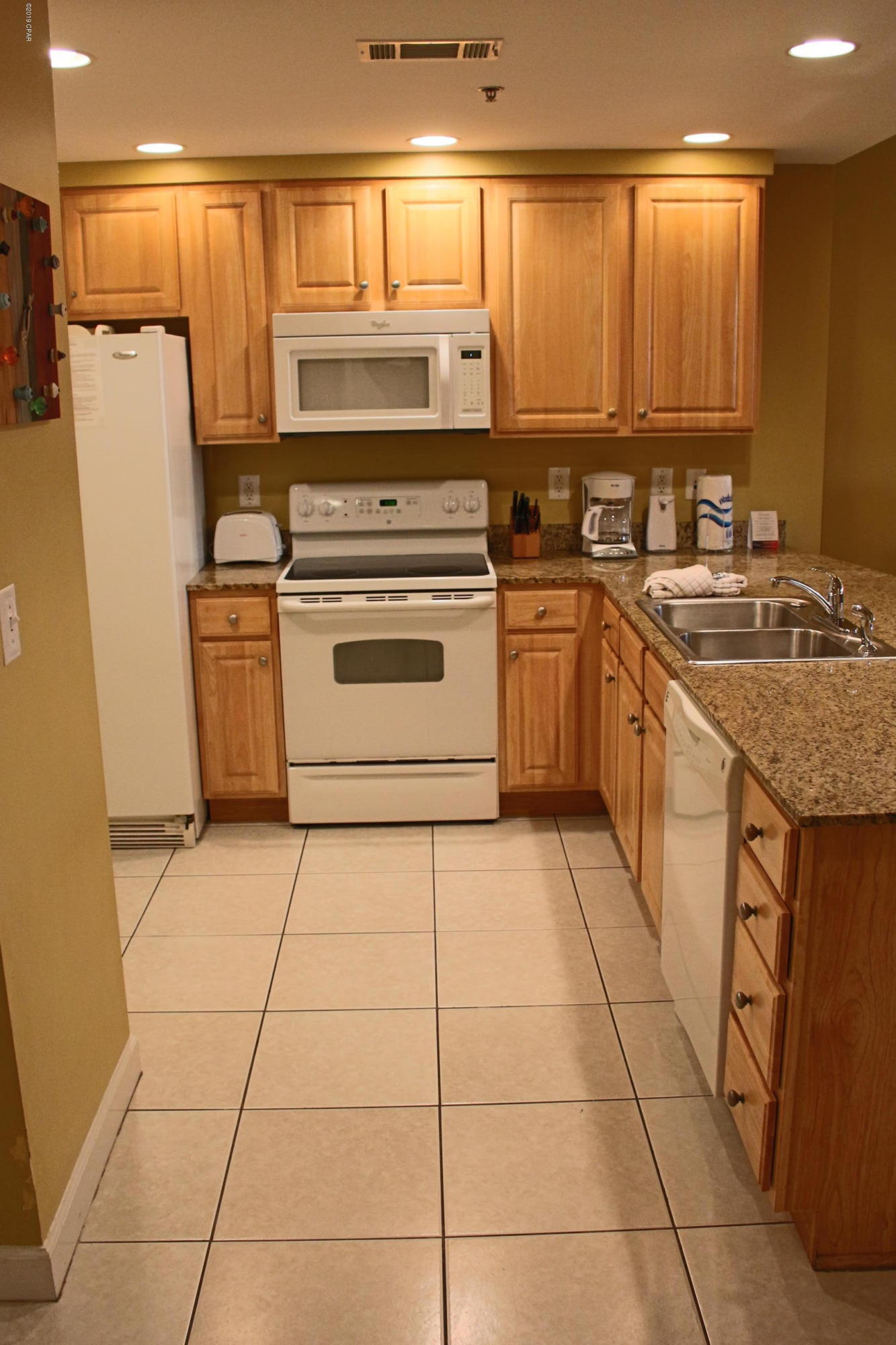 Splash Condo - Residential