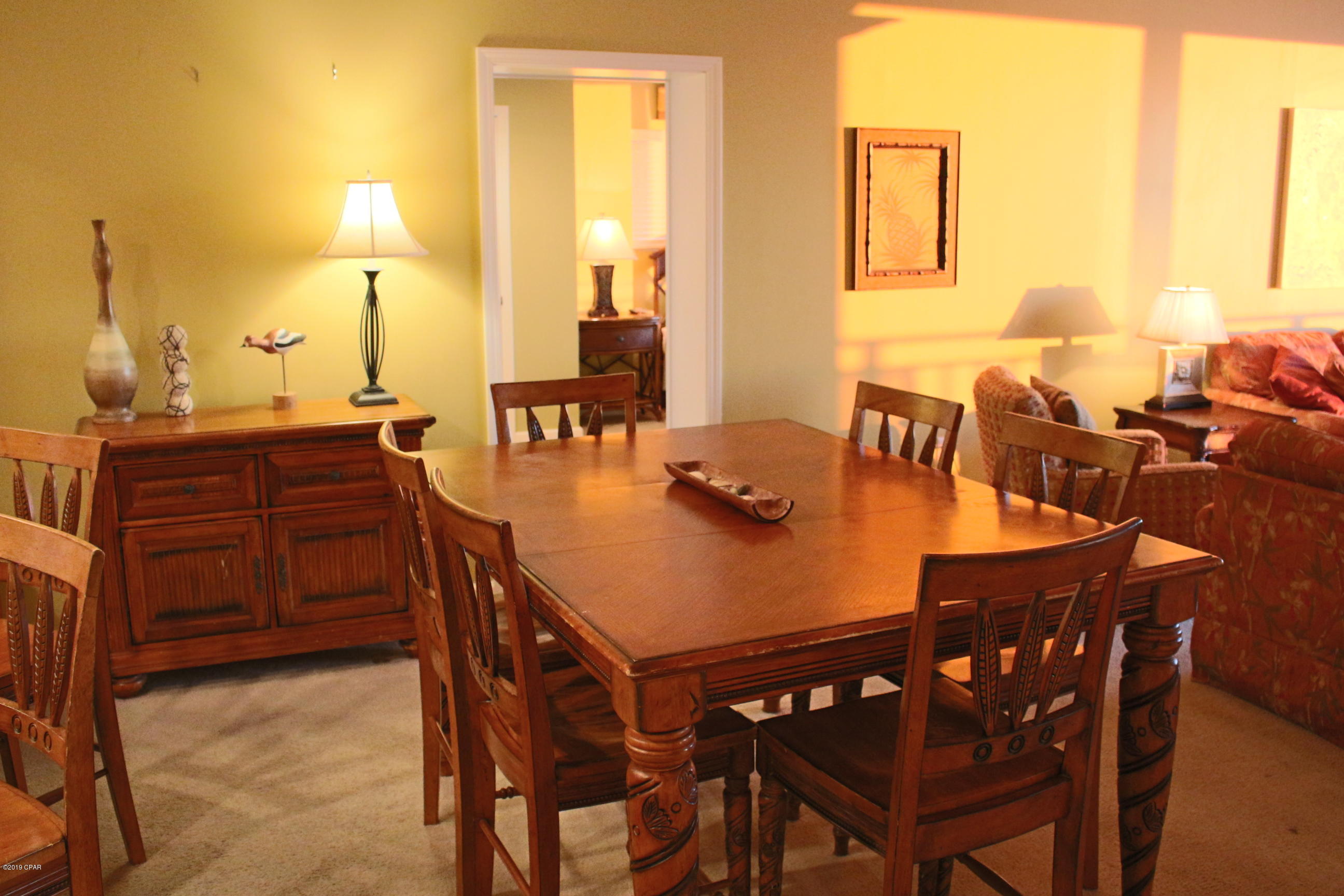 Splash Condo - Residential