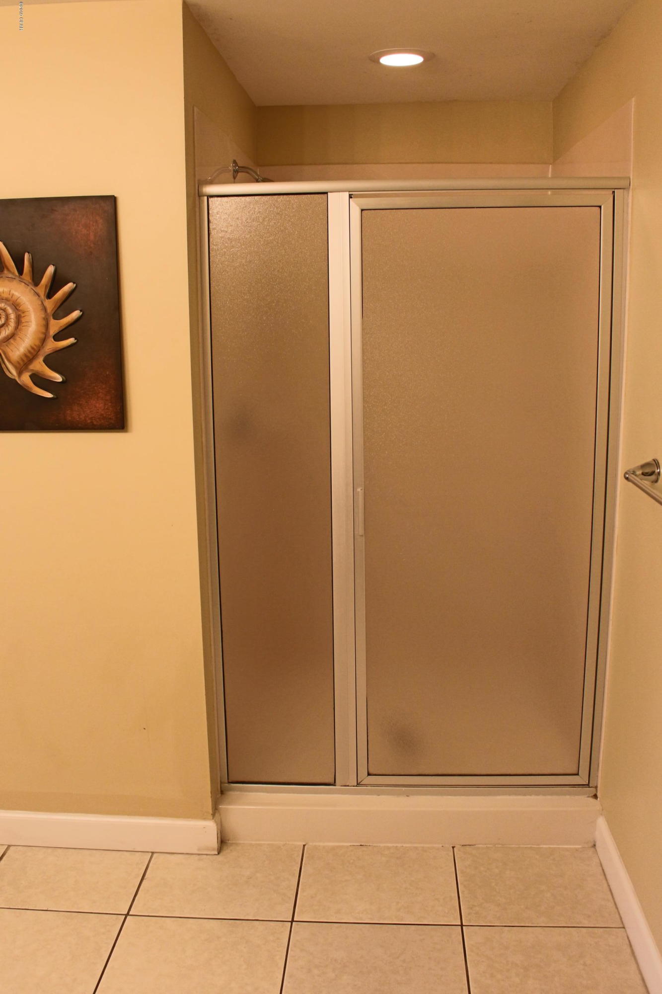 Splash Condo - Residential