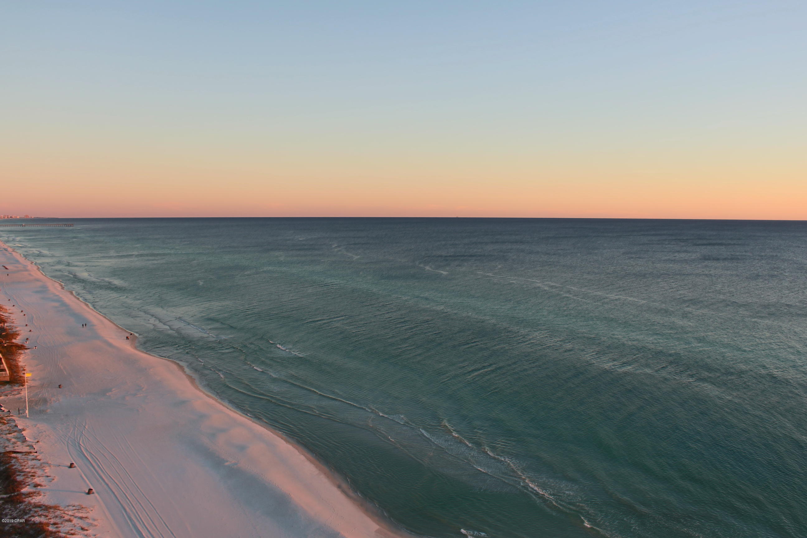 Splash Condo - Residential