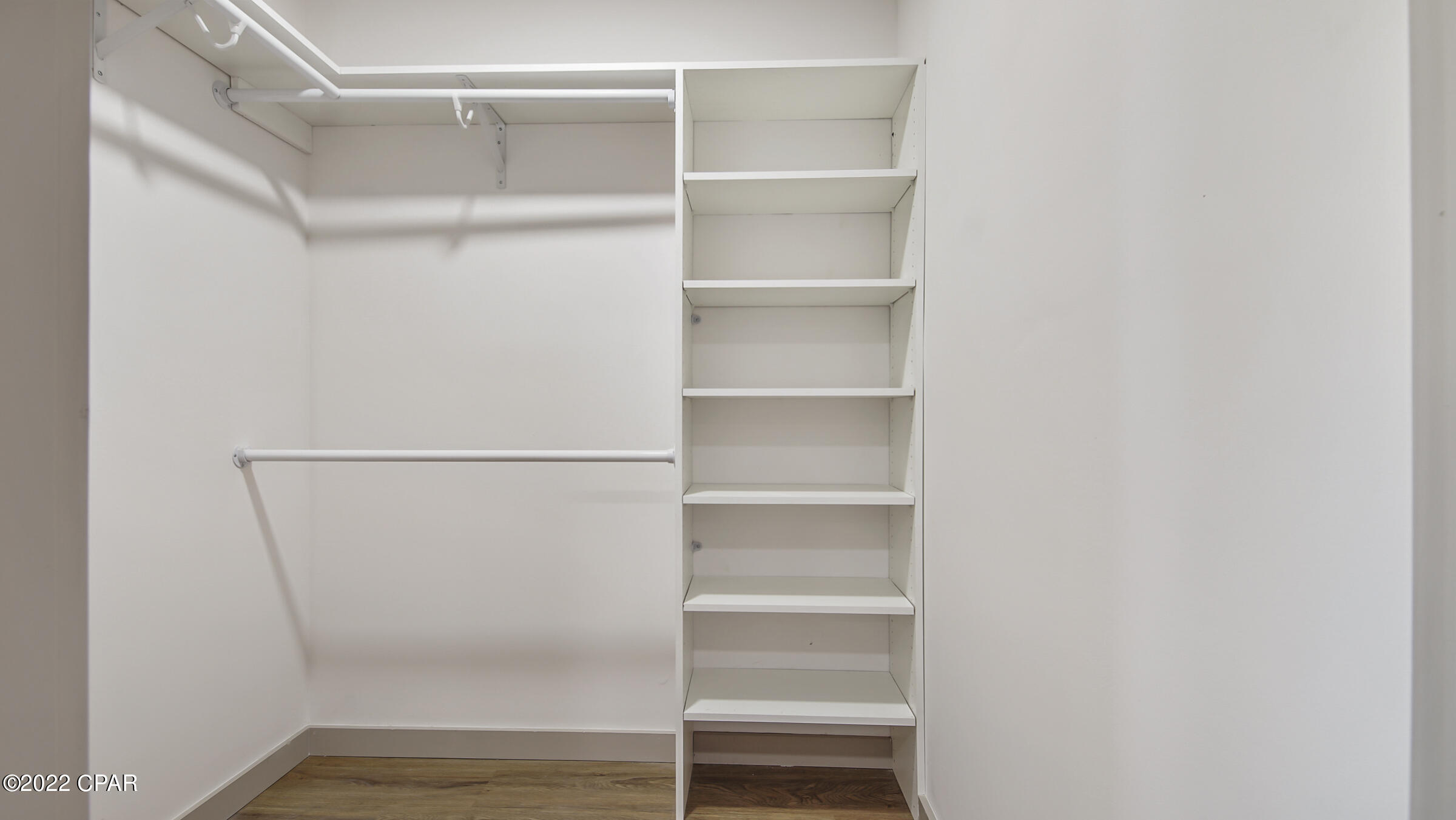 Cove Terrace - Residential