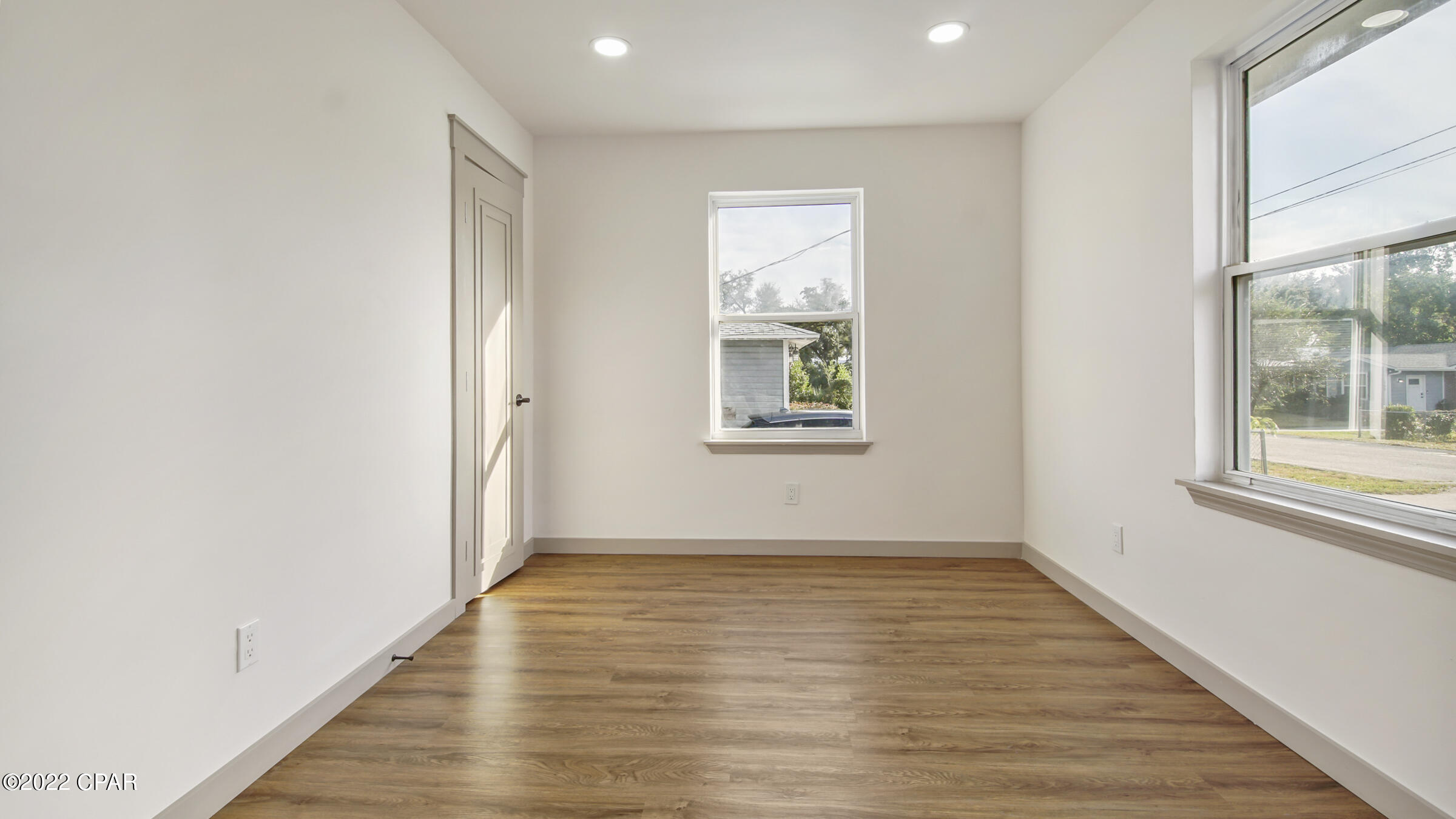 Cove Terrace - Residential