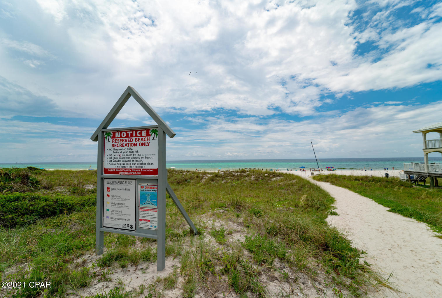 Laguna Beach Estates 7th Add - Residential