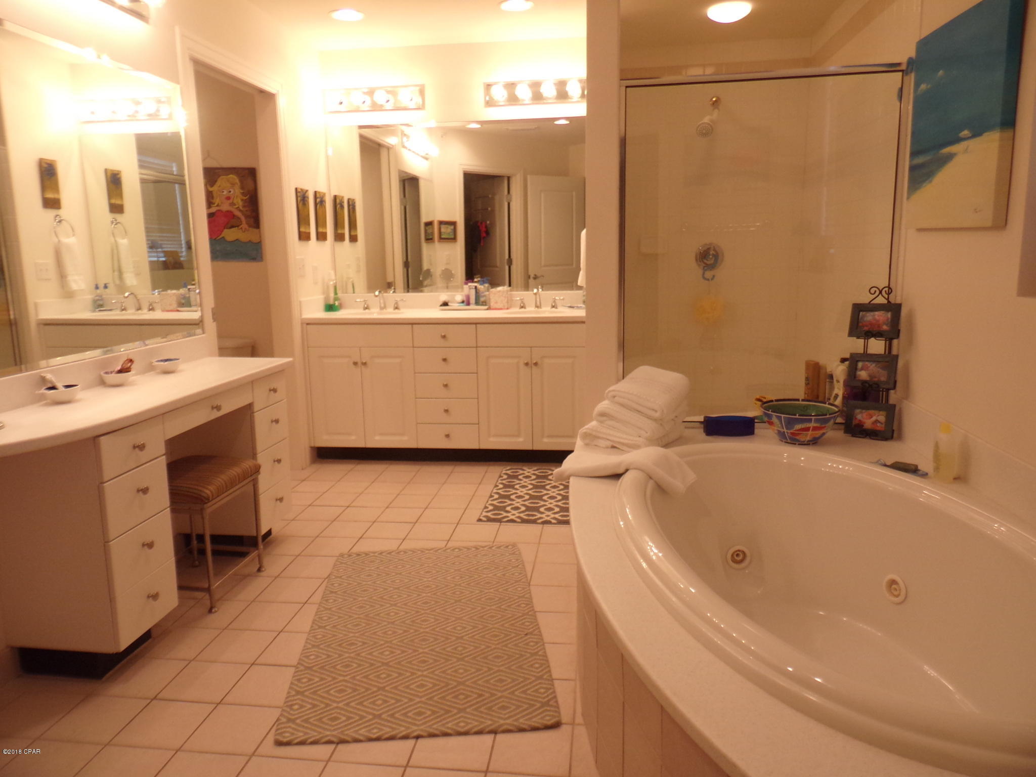 En Soleil Condo - Residential