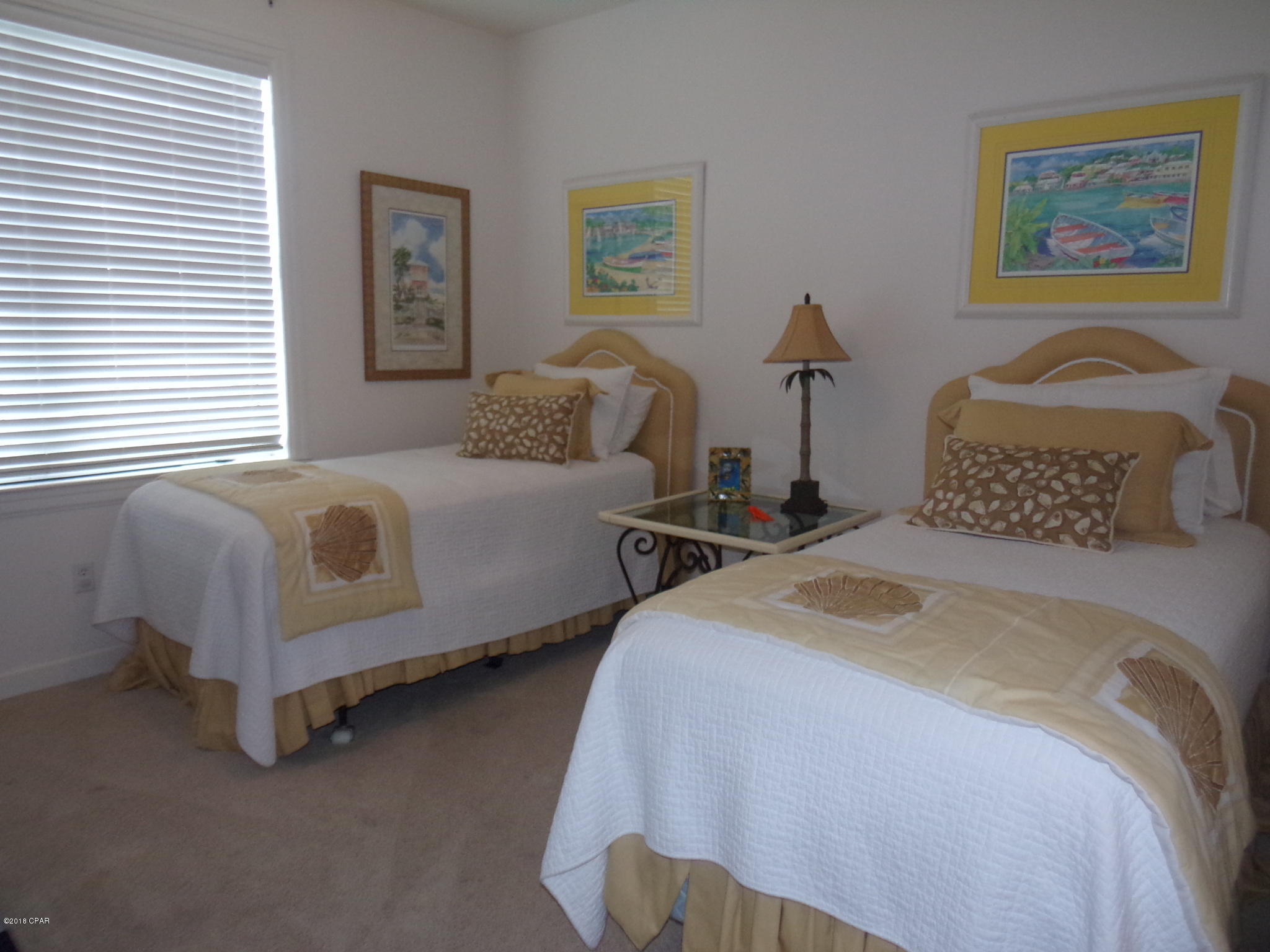 En Soleil Condo - Residential