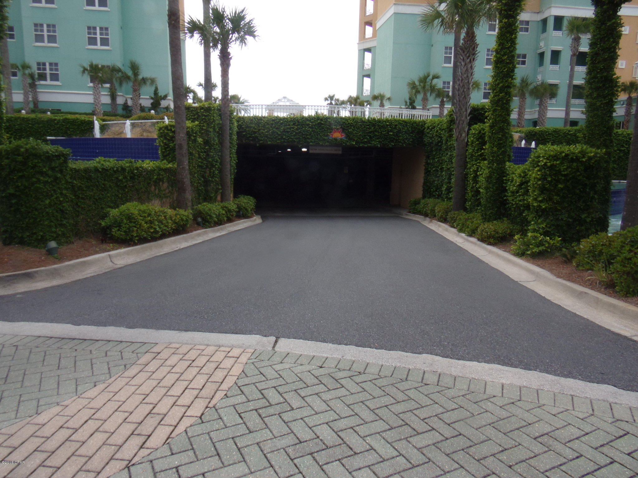 En Soleil Condo - Residential