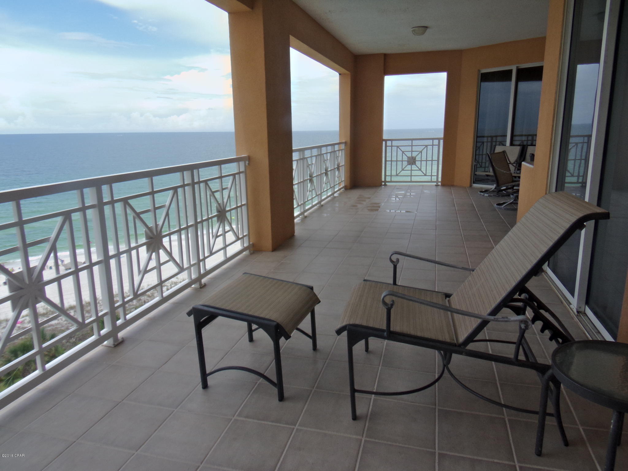 En Soleil Condo - Residential