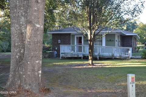 A home in Bonifay