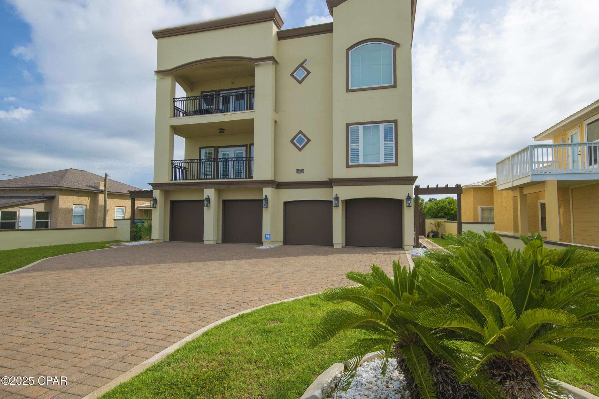 13906 Front Beach Road Road