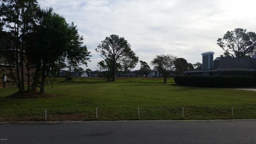 CURRENTLY UNDER CONTRACT, SELLER ACCEPTING BACKUP OFFERS. This is a great opportunity to build your dream home on the Meadows golf course lot. Rarely available and conveniently located in this gated community. Enjoy the Bay Point lifestyle at its BEST!