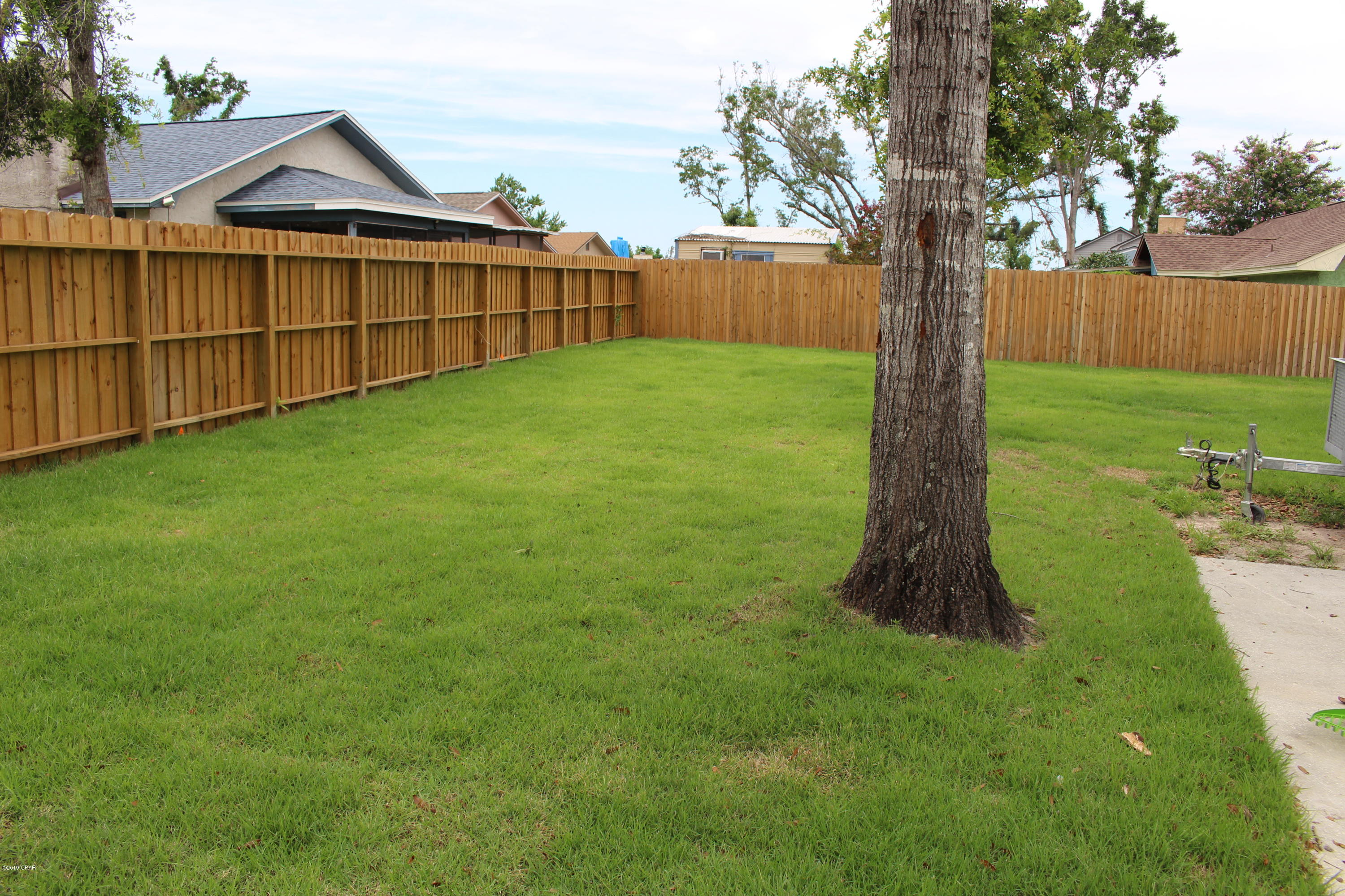 Shadow Bay Unit 1 - Residential Lease