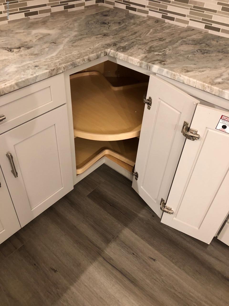 Shadow Bay Unit 1 - Residential Lease