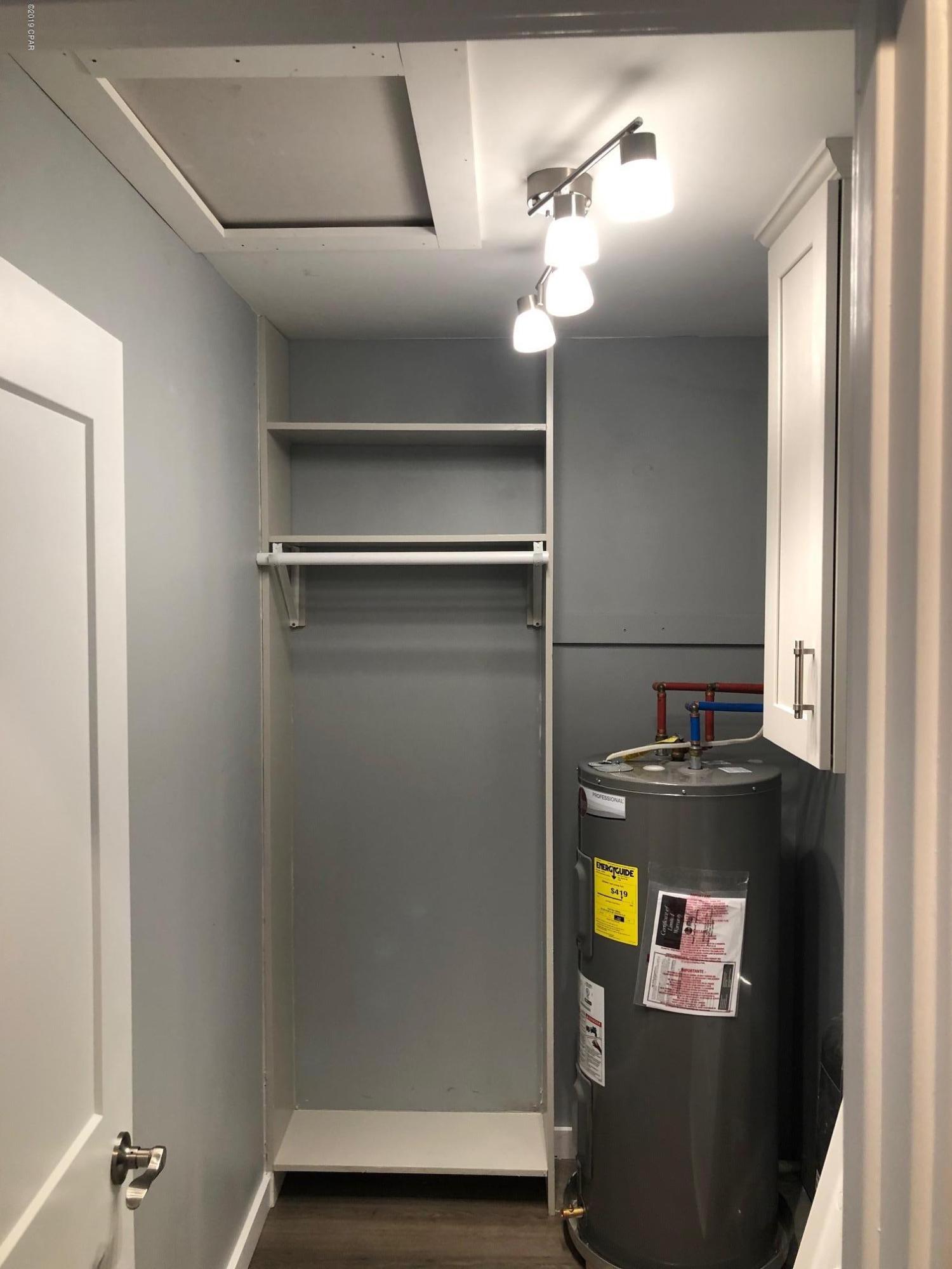 Shadow Bay Unit 1 - Residential Lease