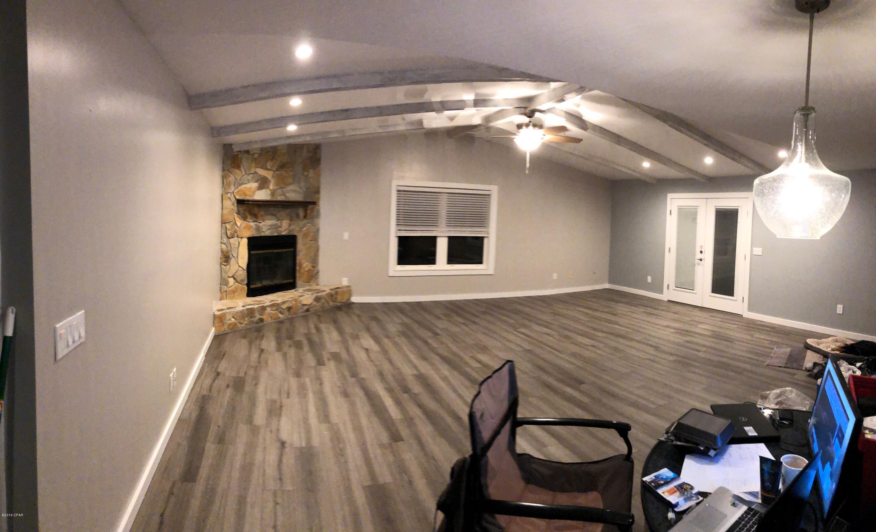 Shadow Bay Unit 1 - Residential Lease