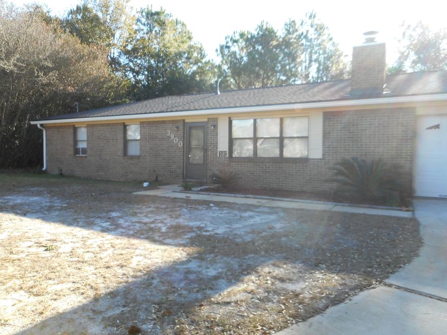 Brick home on a quiet cul-de-sac. This home sits on a great fenced lot. The lot backs up to a series of canals that run through this area. The water is not boat-able. Home offers an open living/dining area that is complete with stone fireplace and vaulted ceilings. The kitchen is just off of the living room with a spacious breakfast bar and laundry room with washer/dryer hook up.  Hot water heater, stove, heater, and dryer hook up is ***Gas***.  Half off security deposit for active military.



All measurements are approximate.