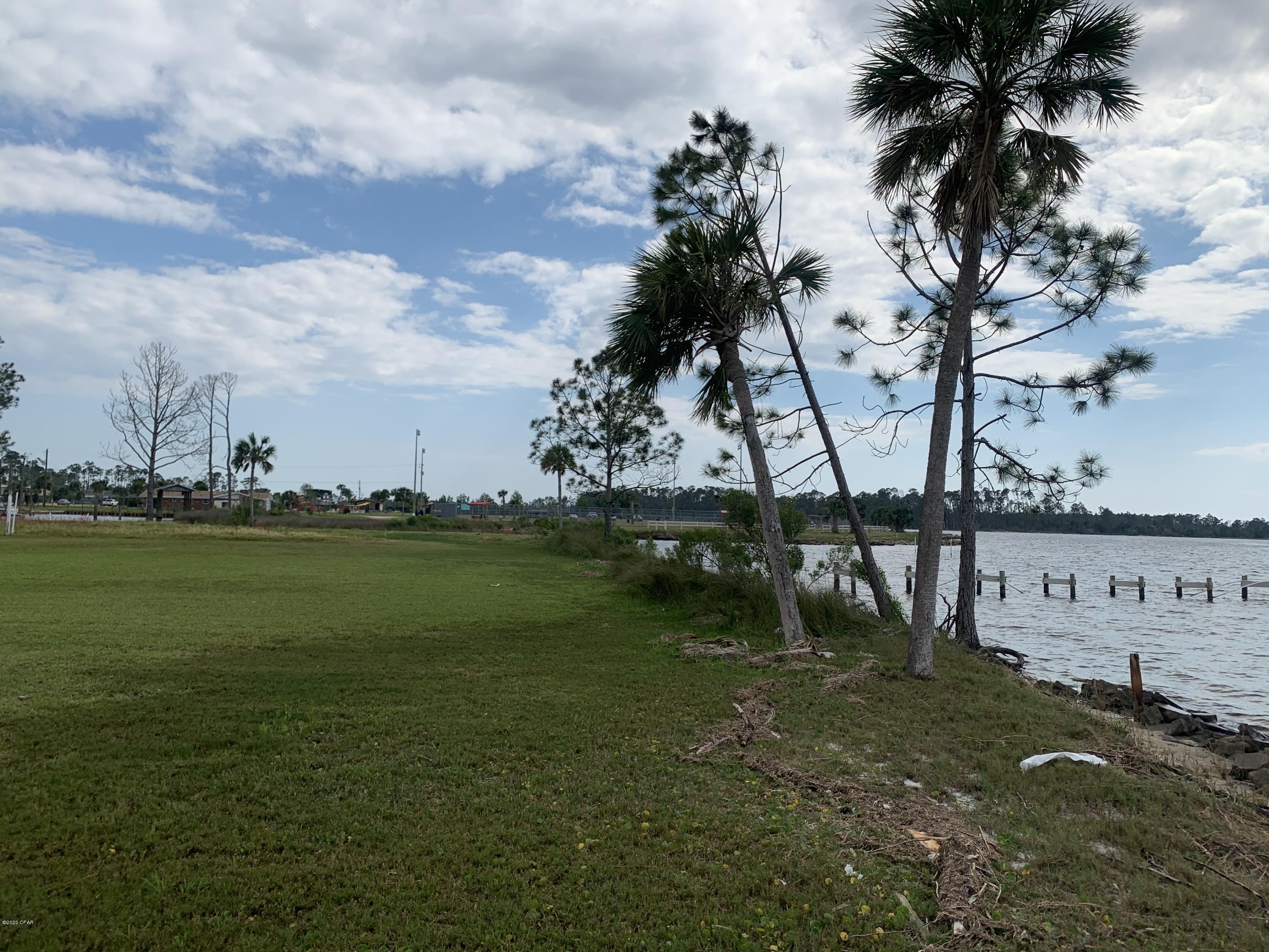 [No Recorded Subdiv] - Land