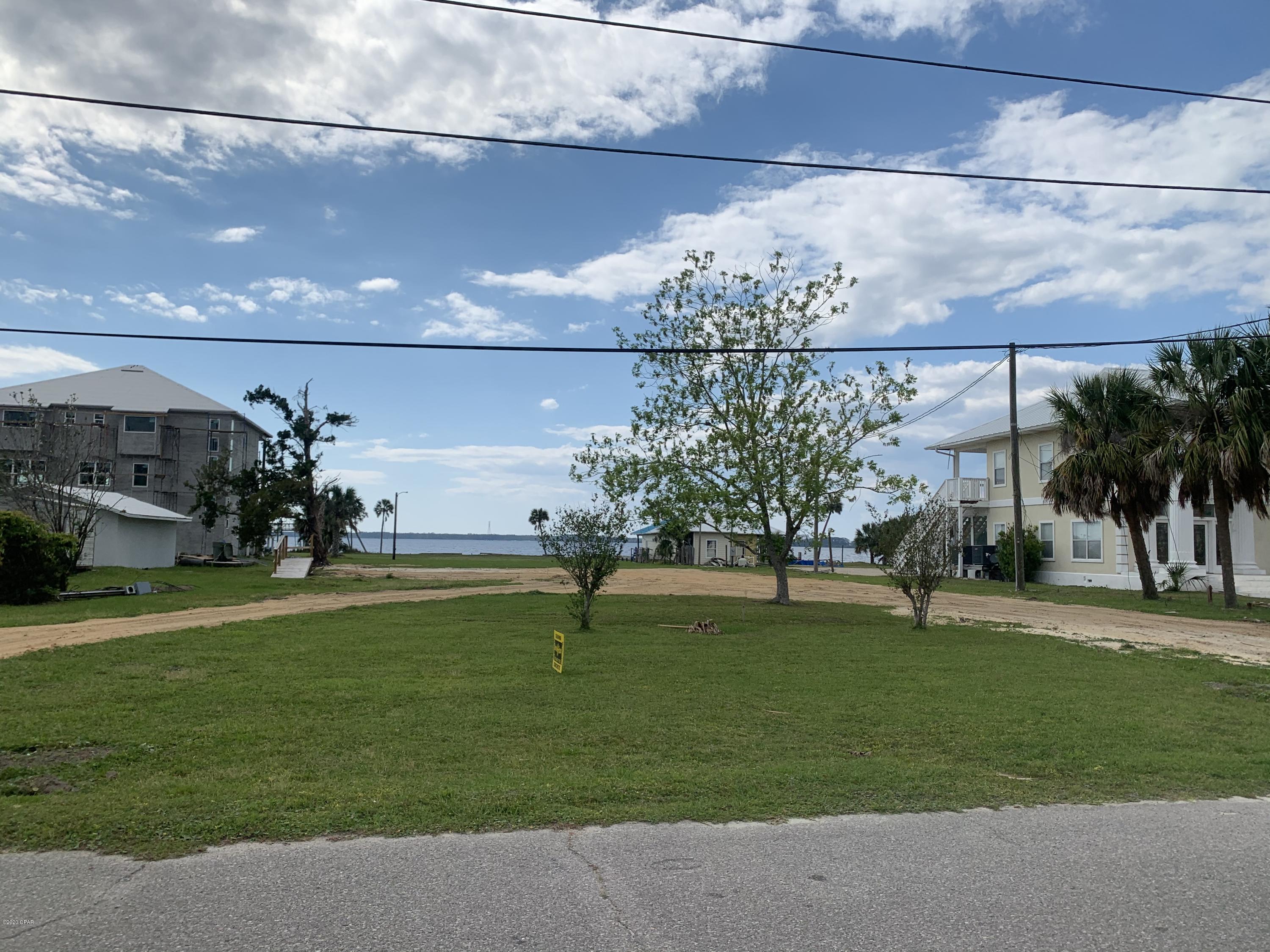 [No Recorded Subdiv] - Land