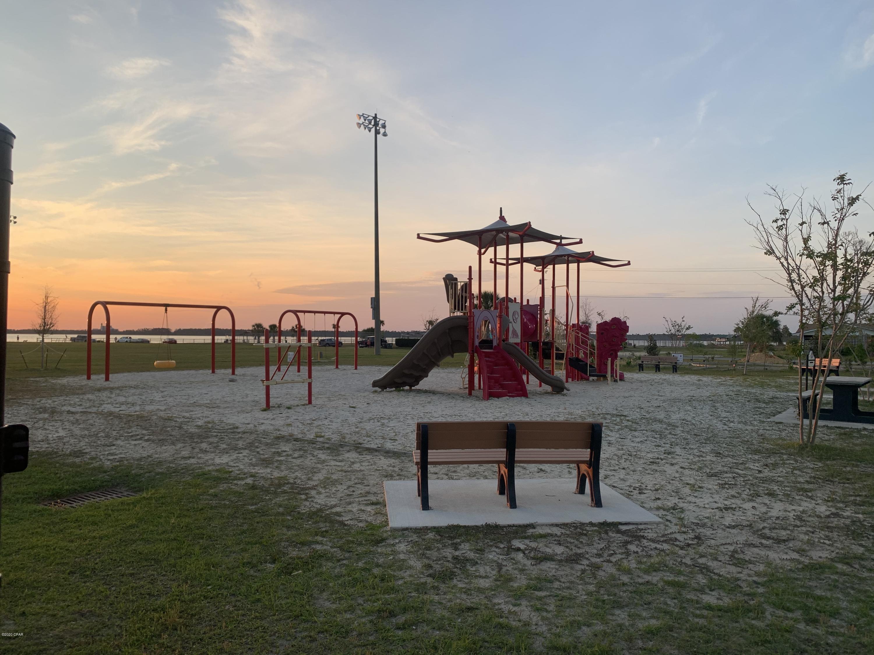 [No Recorded Subdiv] - Land