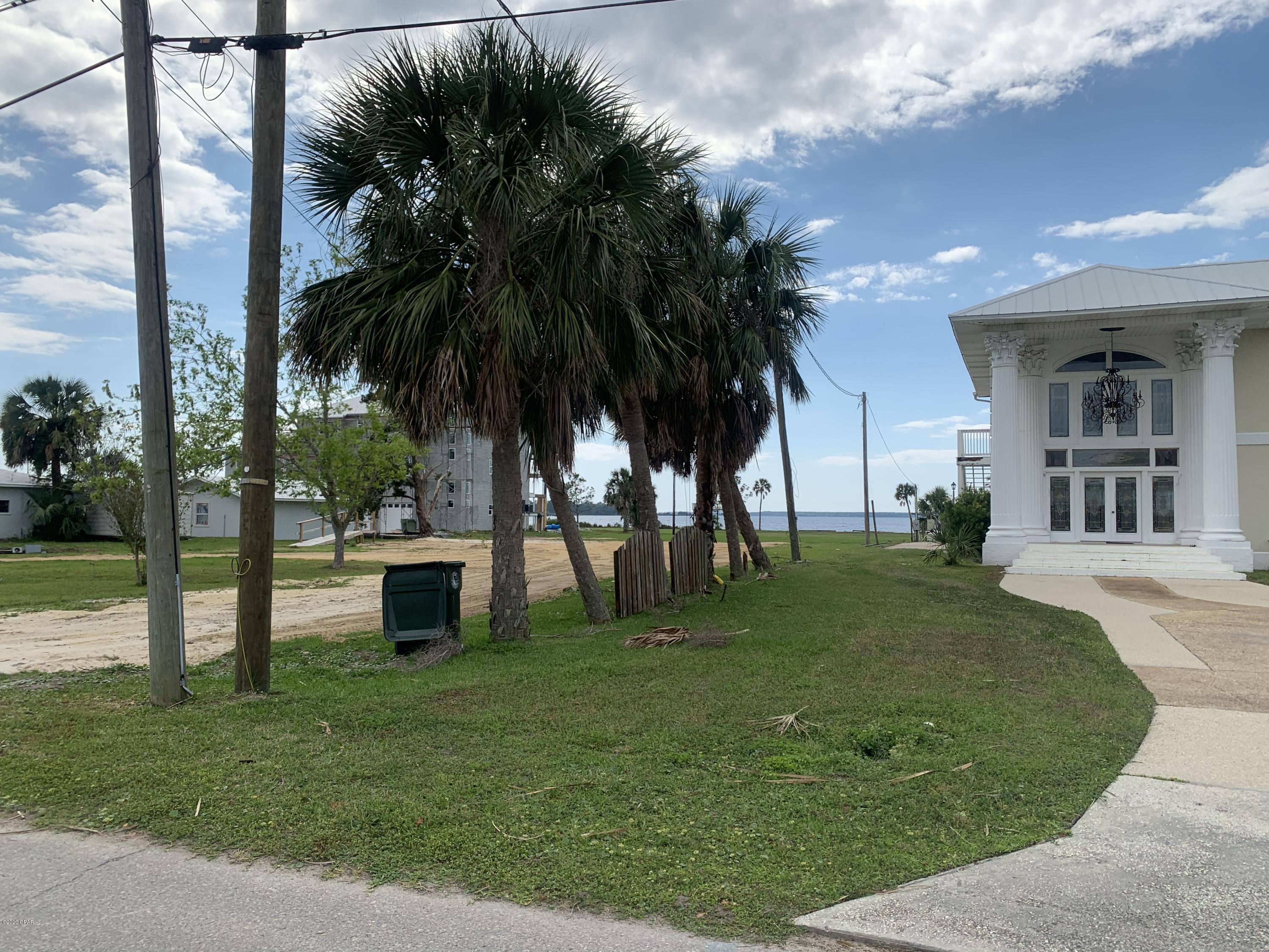 [No Recorded Subdiv] - Land