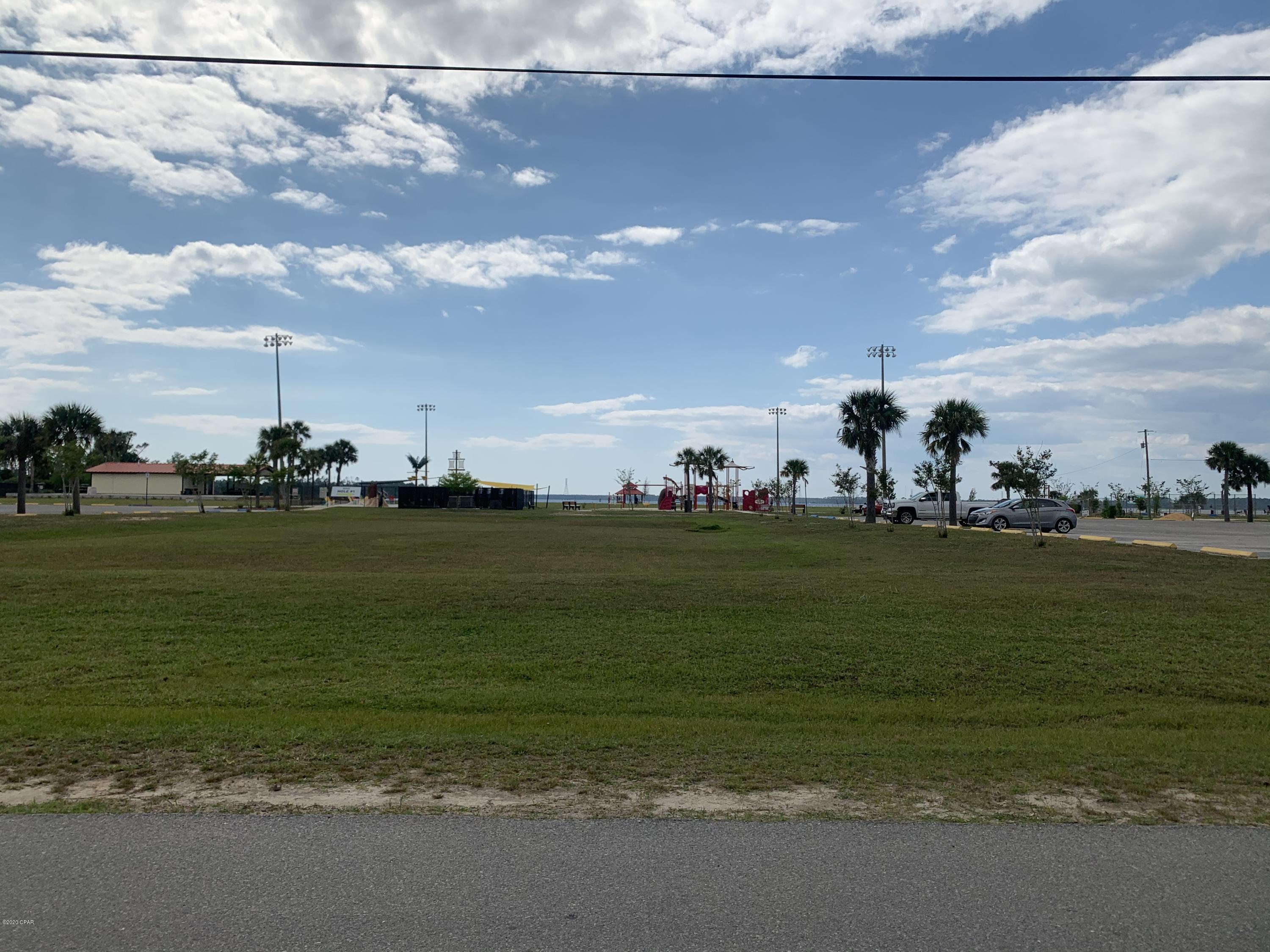 [No Recorded Subdiv] - Land